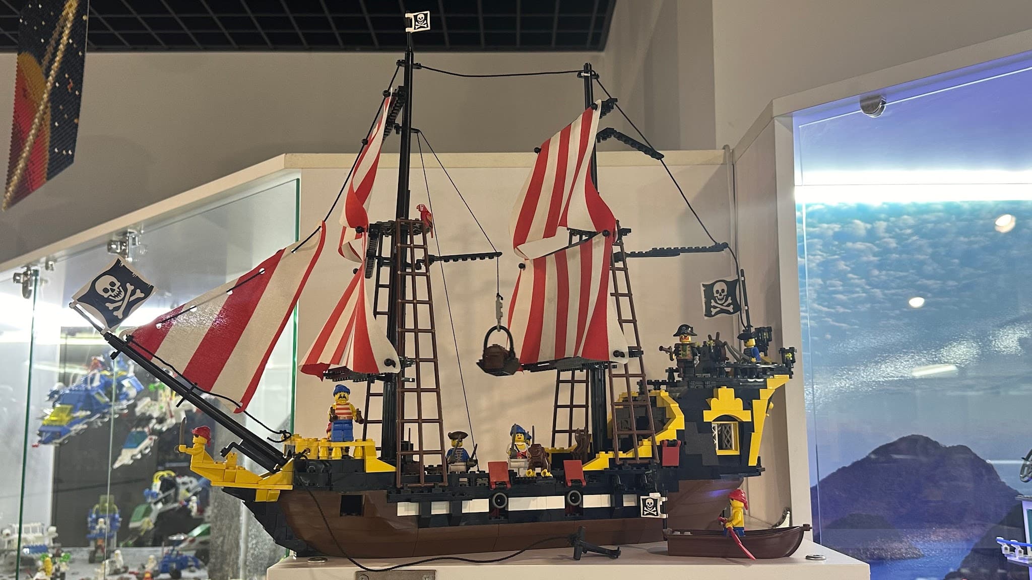 LEGO 10040 Black Seas Barracuda