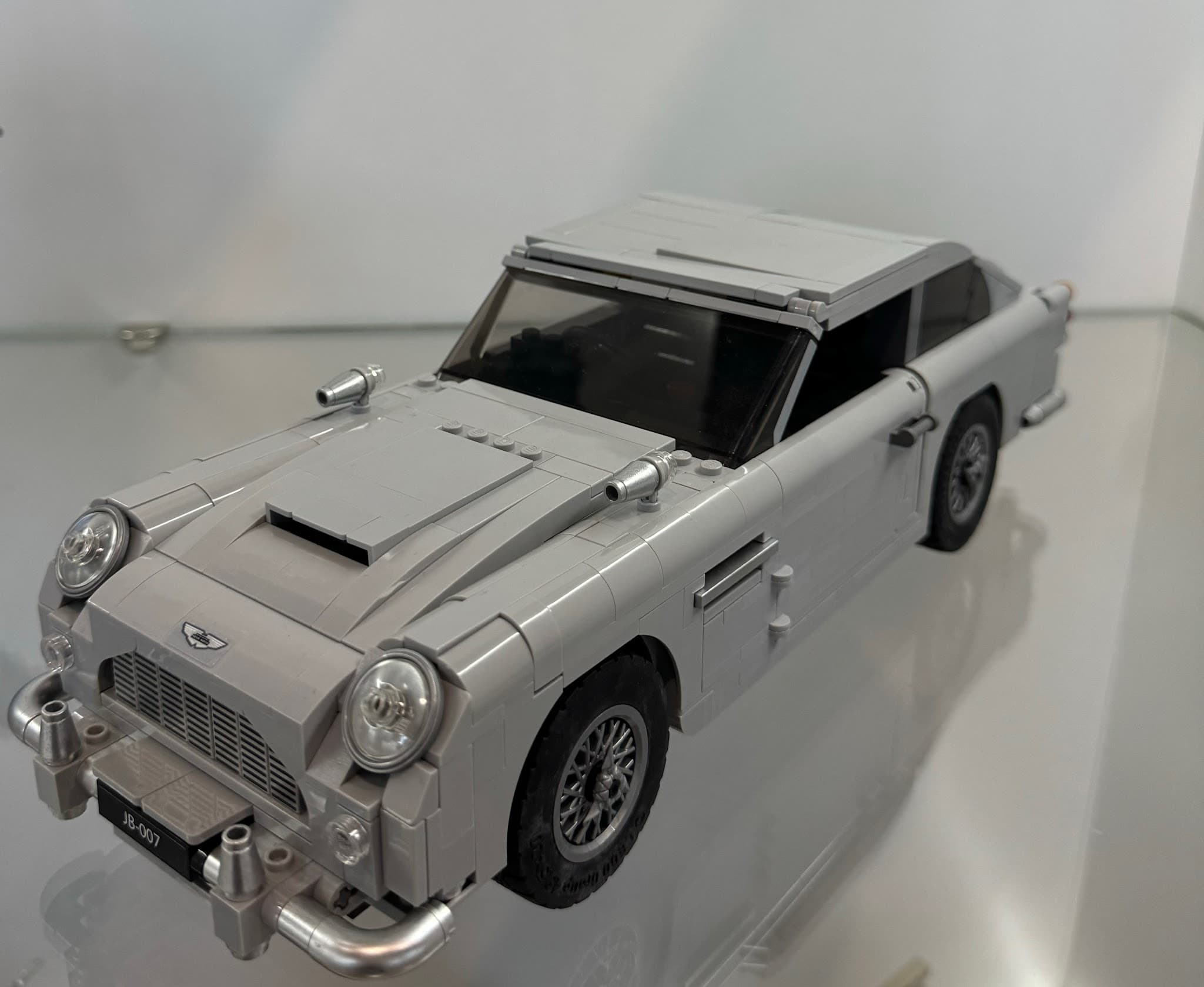 LEGO 10262 James Bond Aston Martin DB5