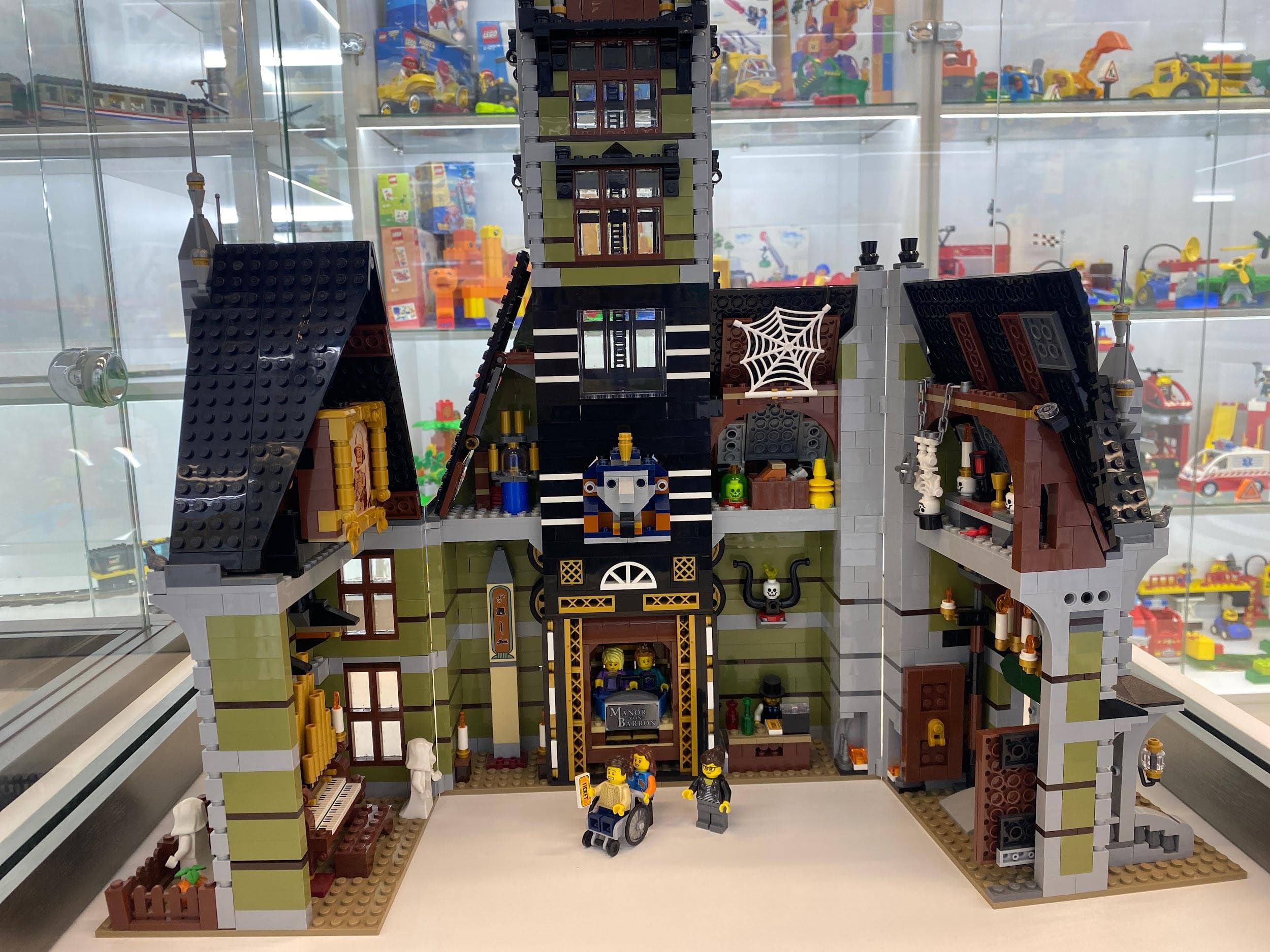LEGO 10273 Haunted House