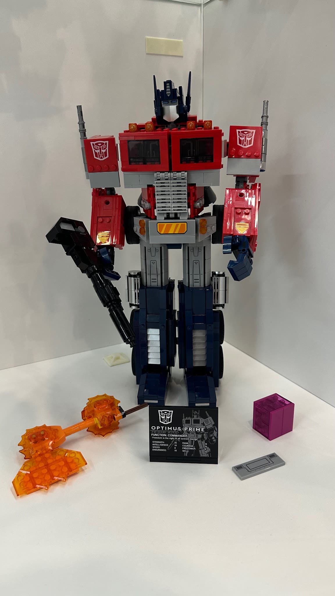 LEGO 10302 Optimus Prime