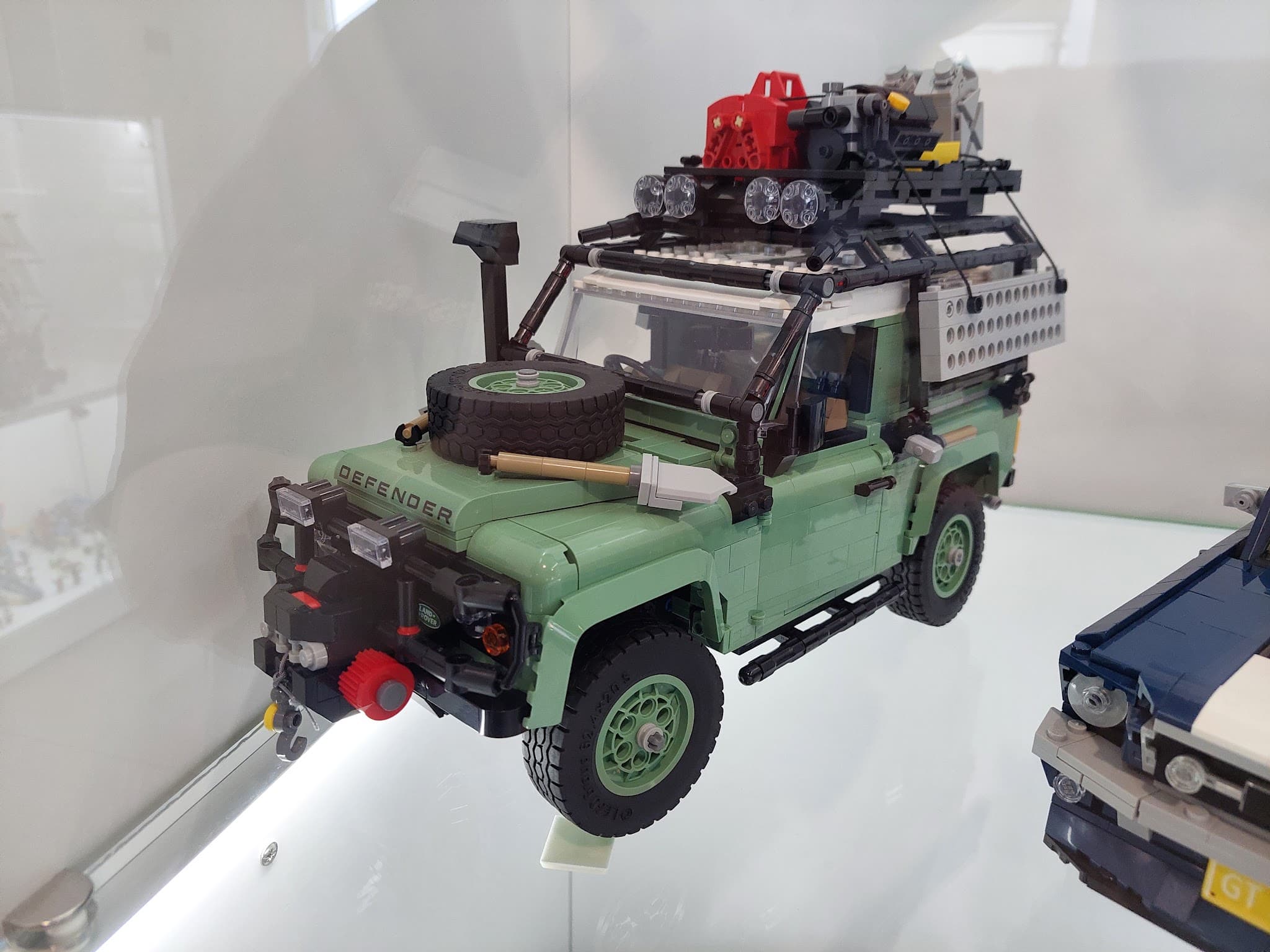 LEGO 10317 Land Rover Classic Defender 90