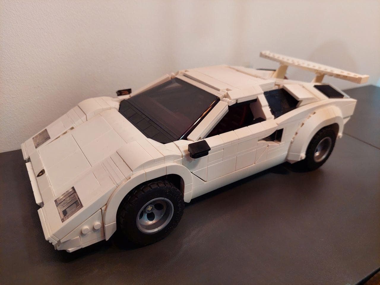 LEGO 10337 Lamborghini Countach 5000 Quattrovalvole