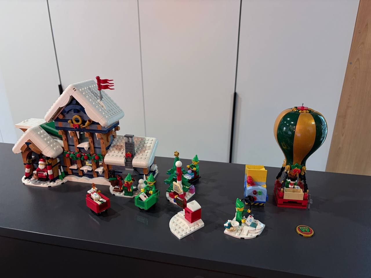 LEGO 10339 Santa's Post Office