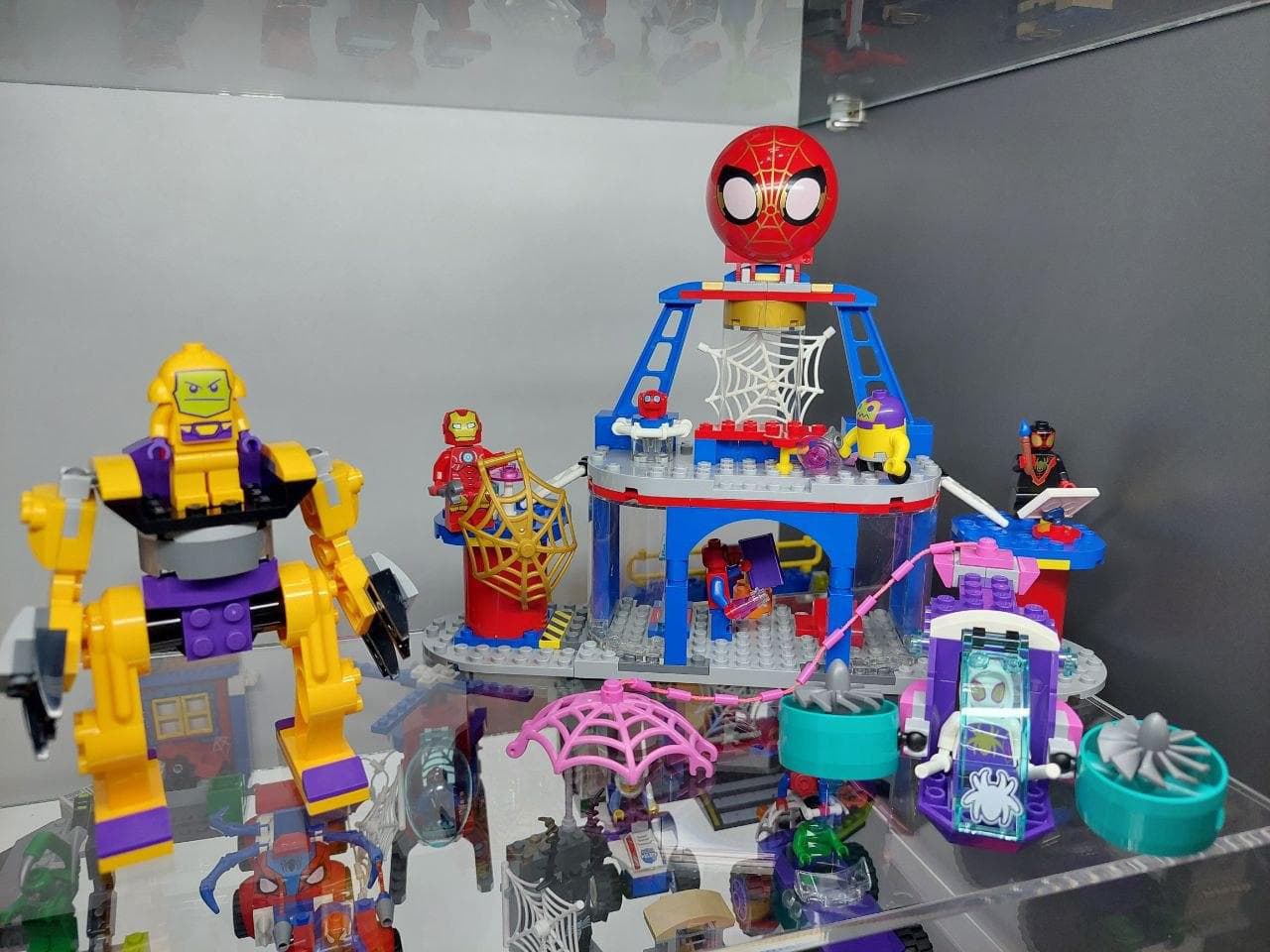 LEGO 10794 Team Spidey Web Spinner Headquarters