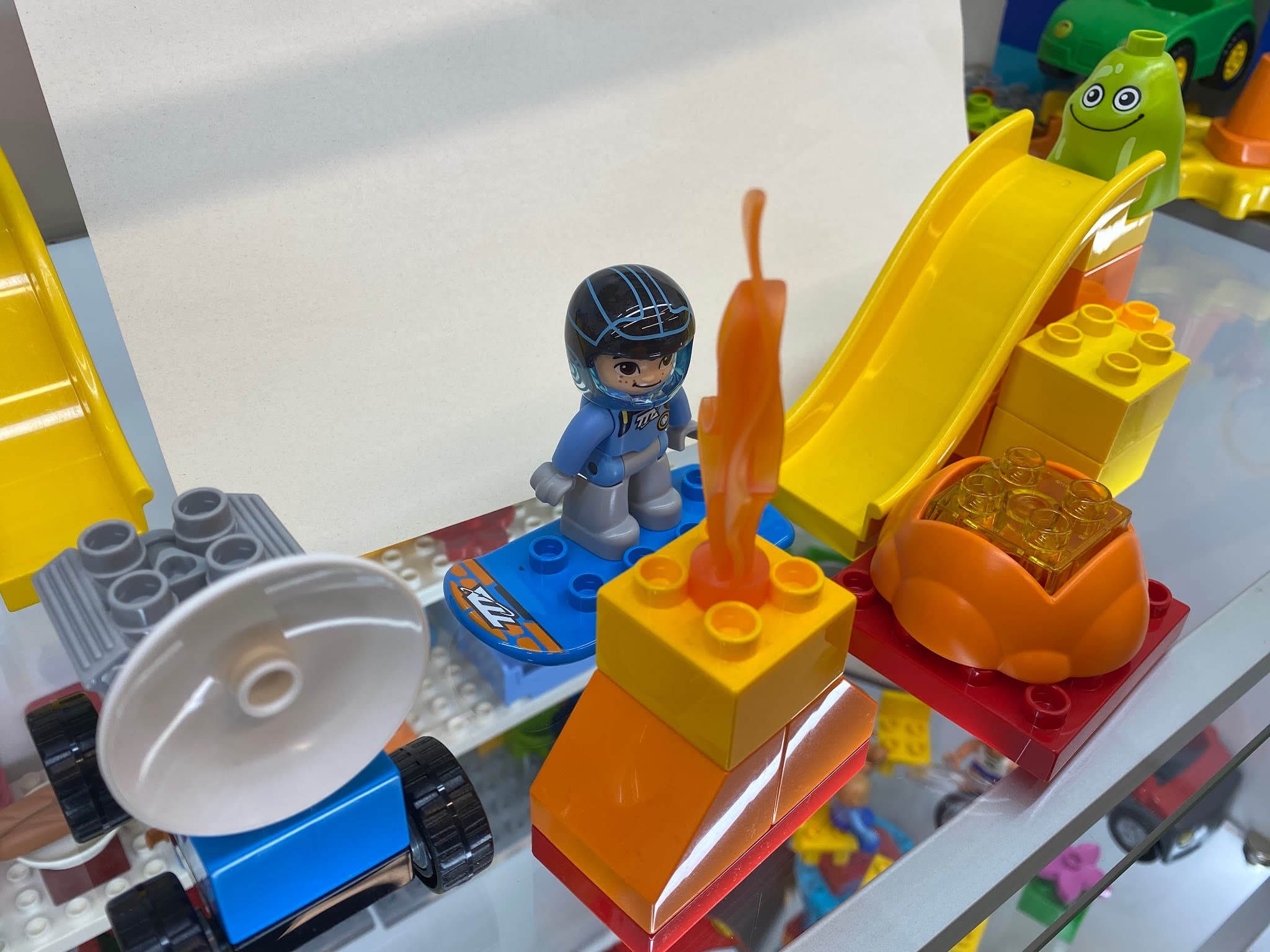LEGO 10824 Miles' Space Adventures
