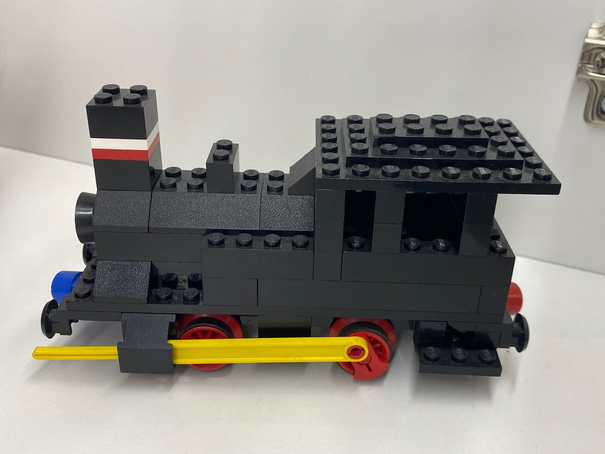 LEGO 133 Locomotive