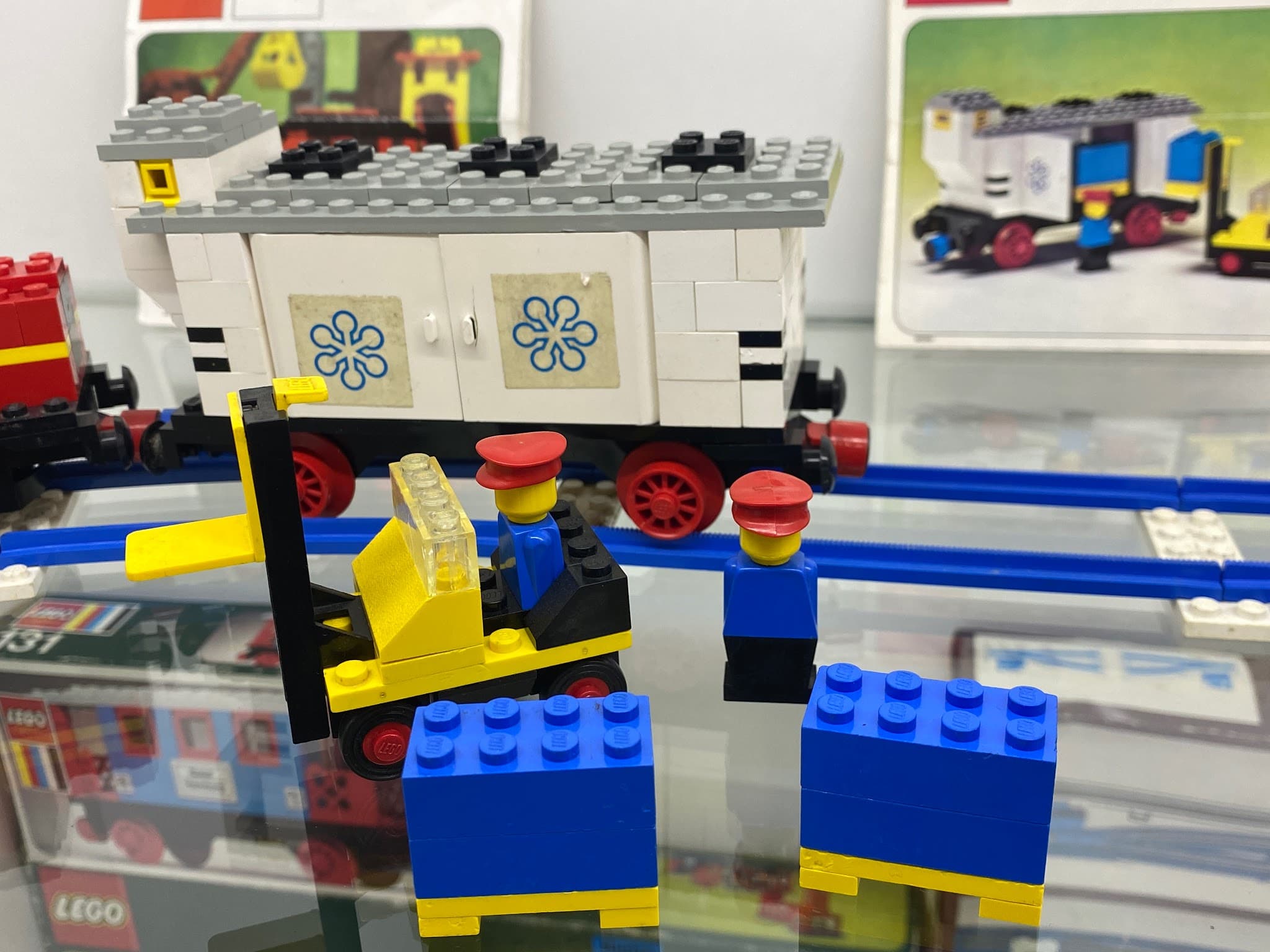 LEGO 147 Refrigerated Wagon