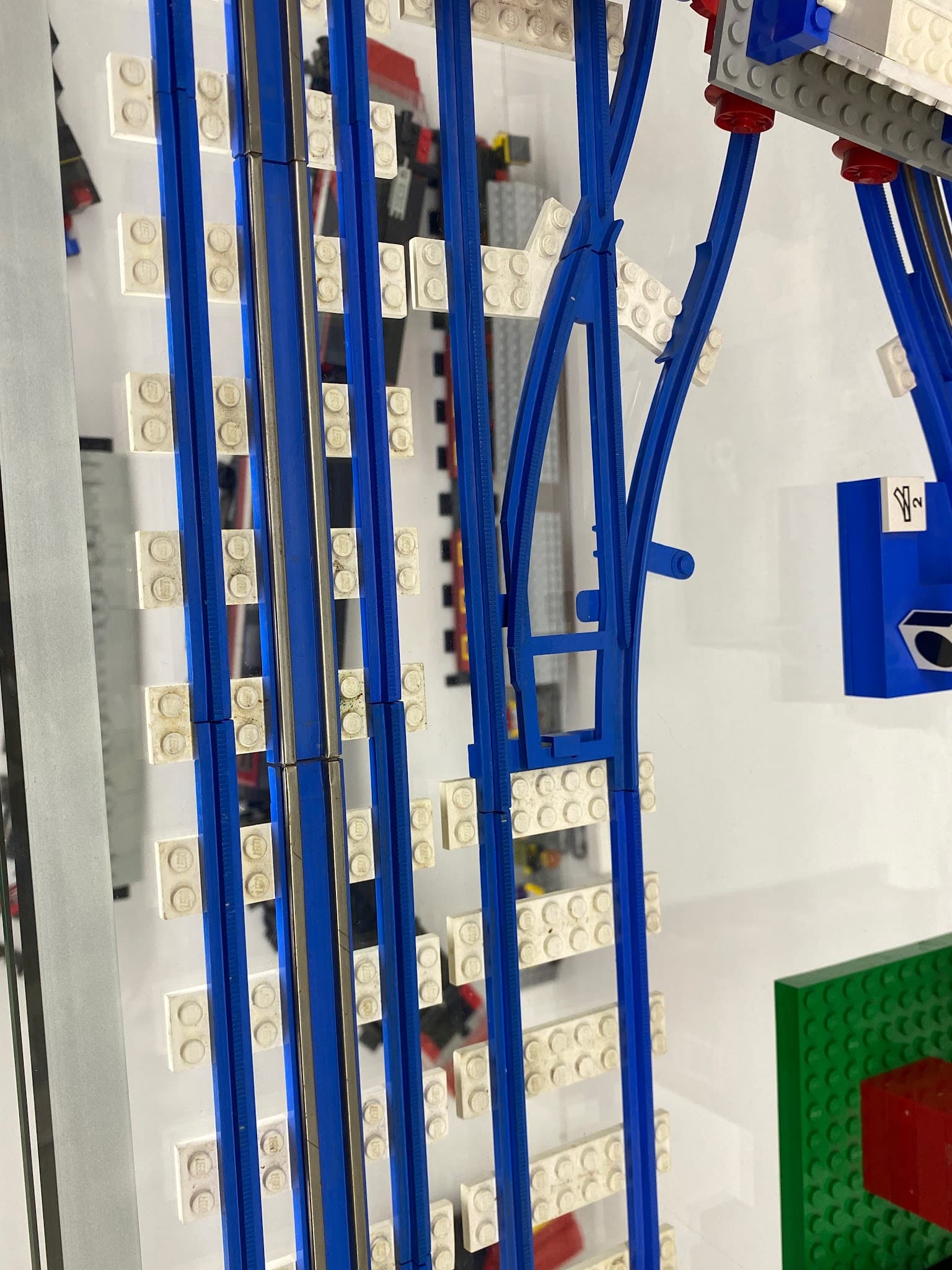 LEGO 154 Switch Track - 1 Right and 1 Left