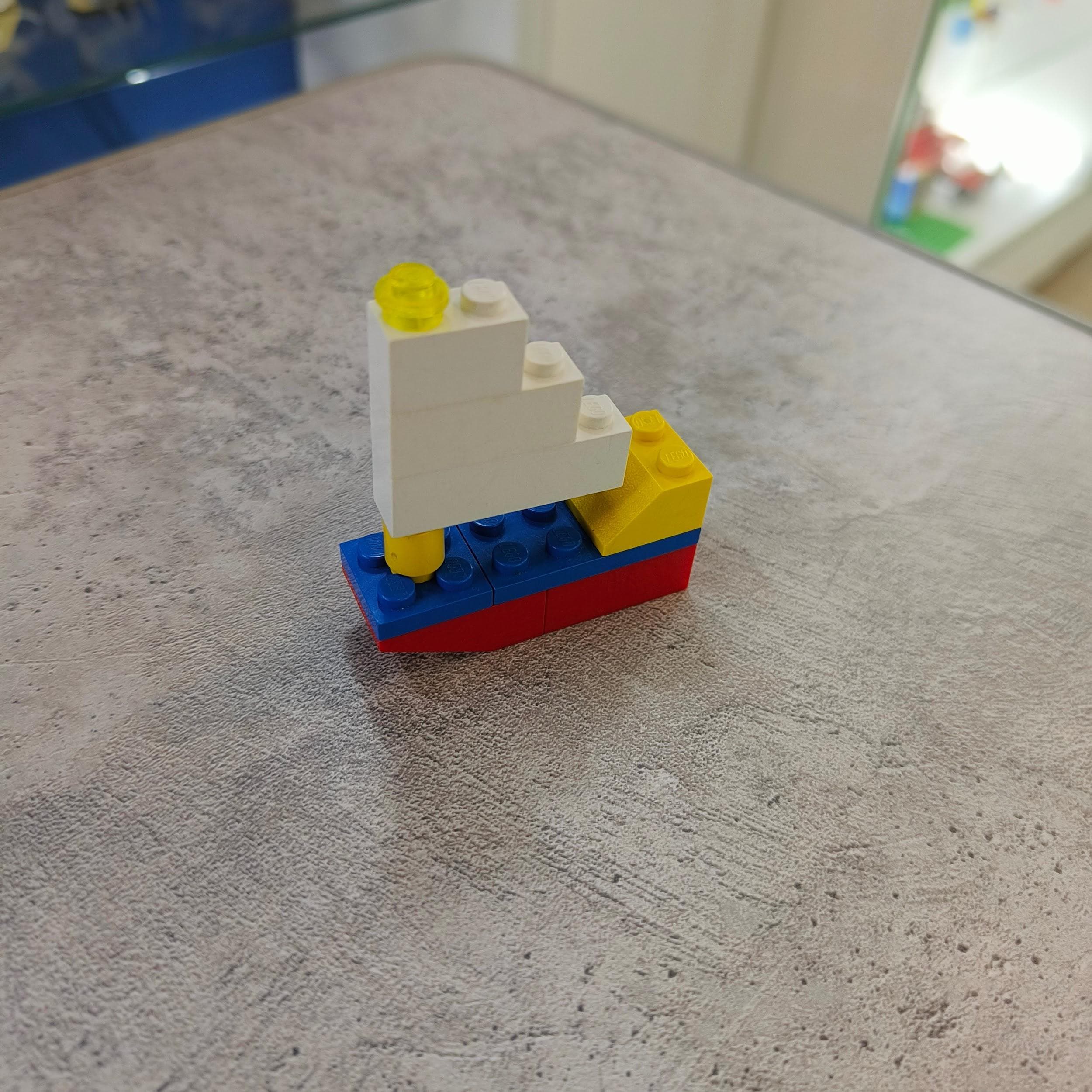 LEGO 1823 Yacht
