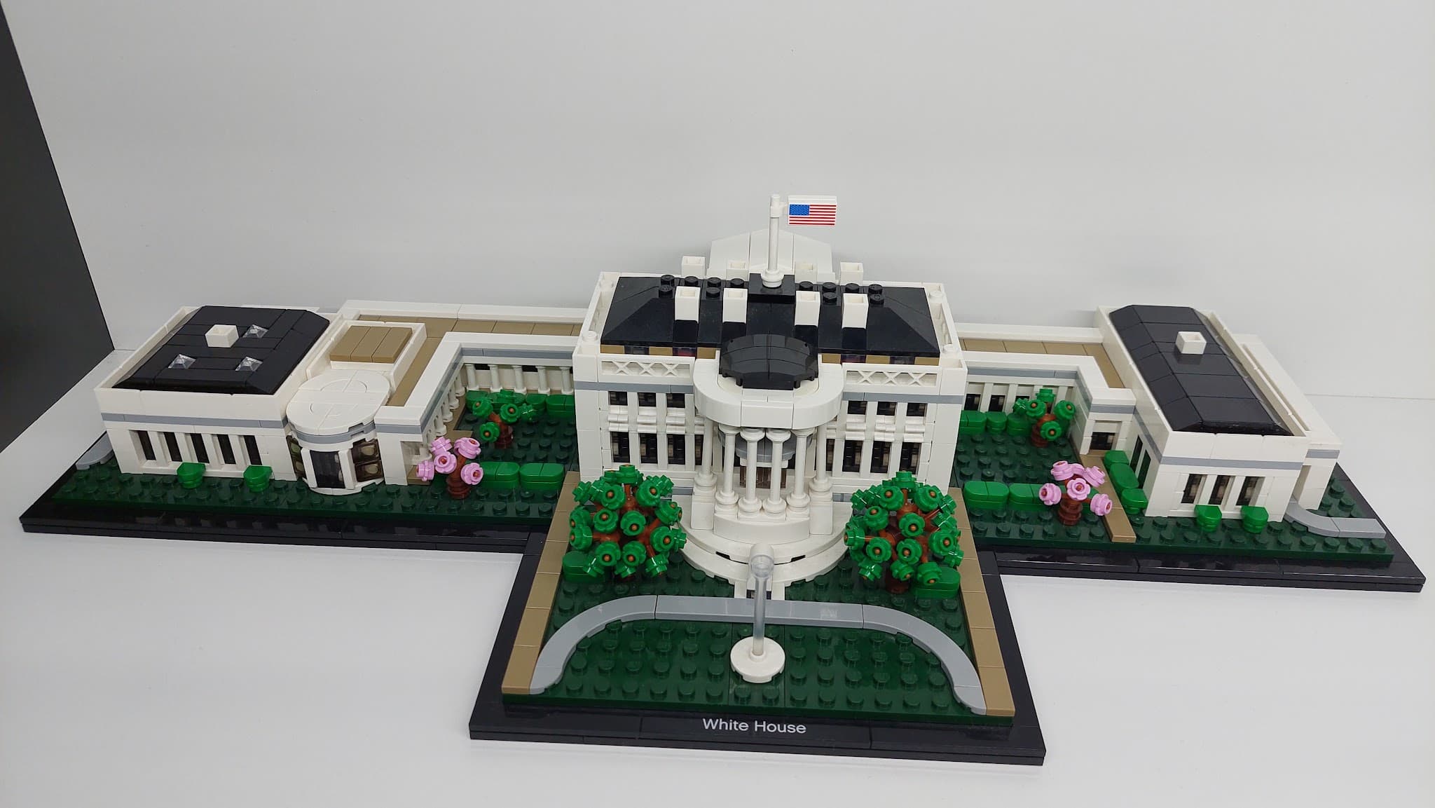 LEGO 21054 The White House