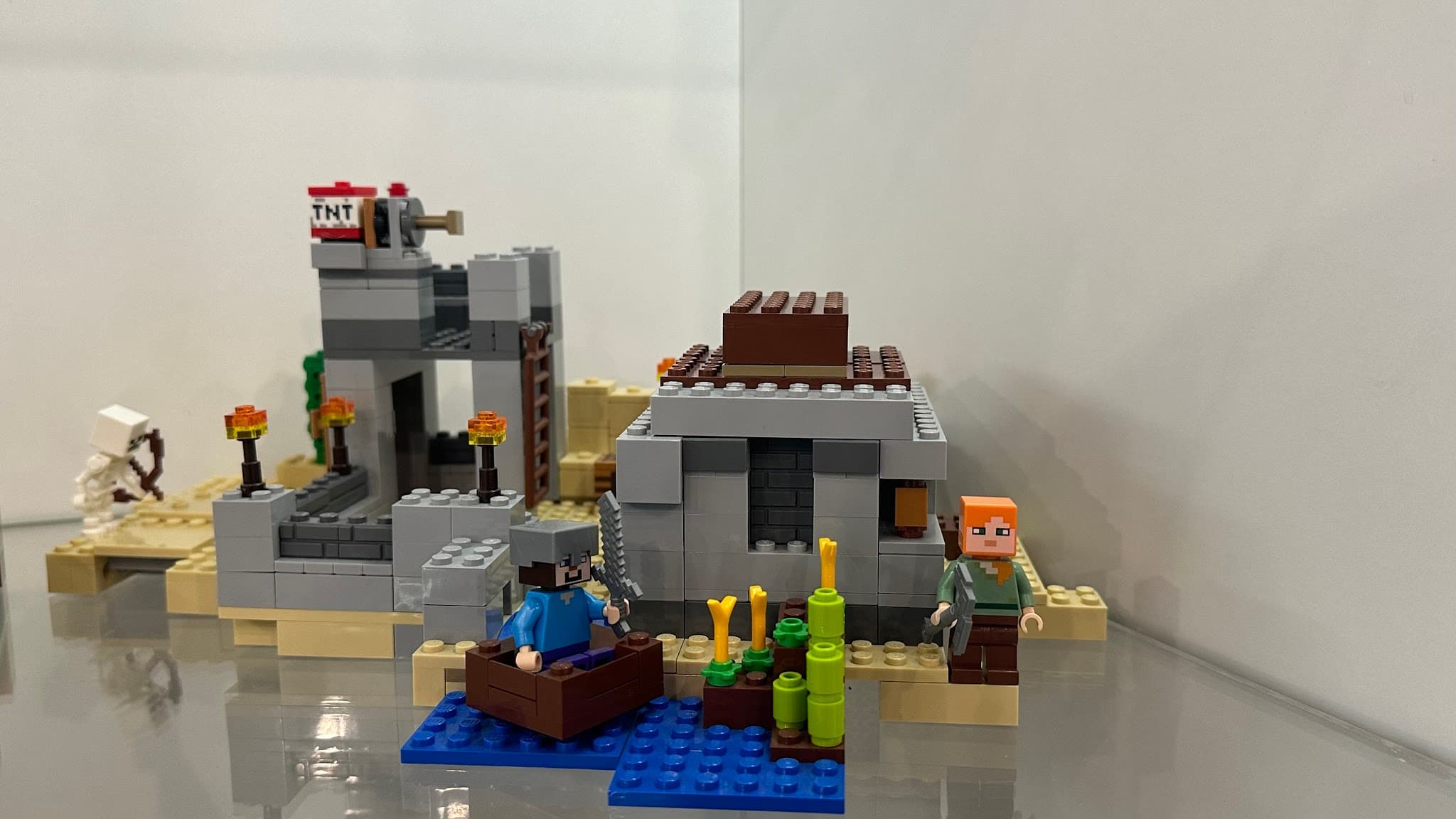 LEGO 21121 The Desert Outpost