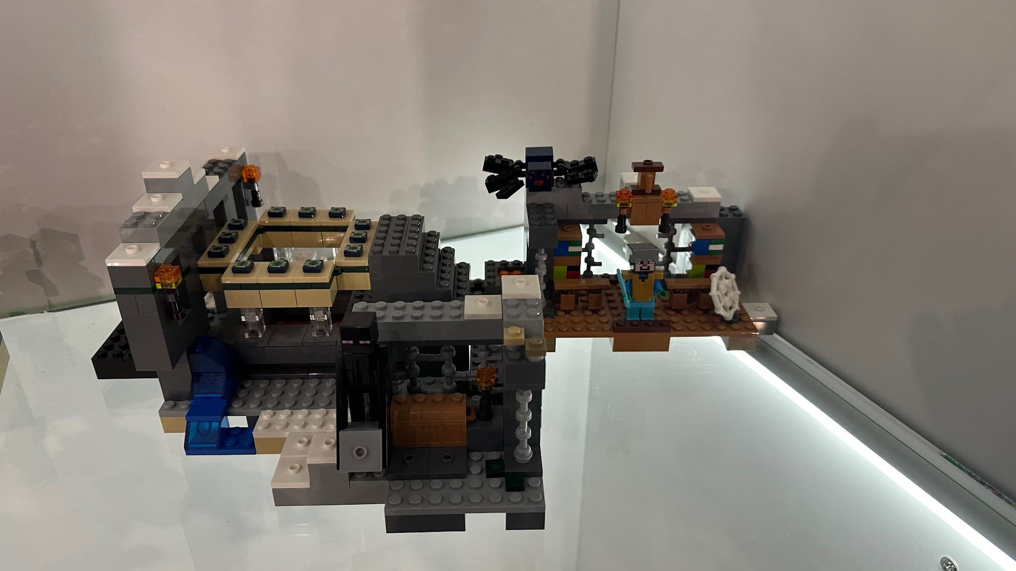LEGO 21124 The End Portal