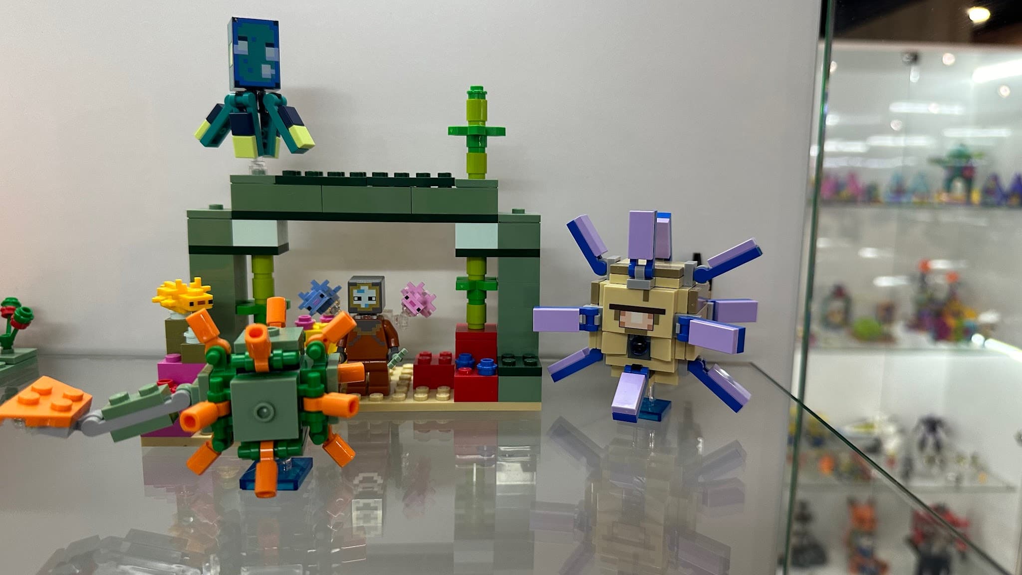 LEGO 21180 The Guardian Battle