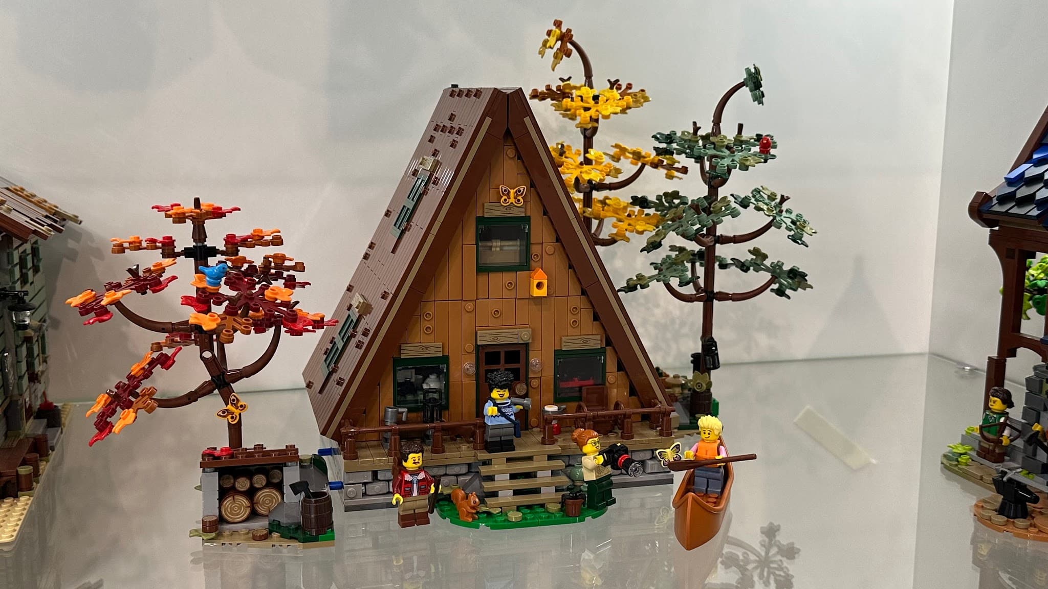 LEGO 21338 A-Frame Cabin
