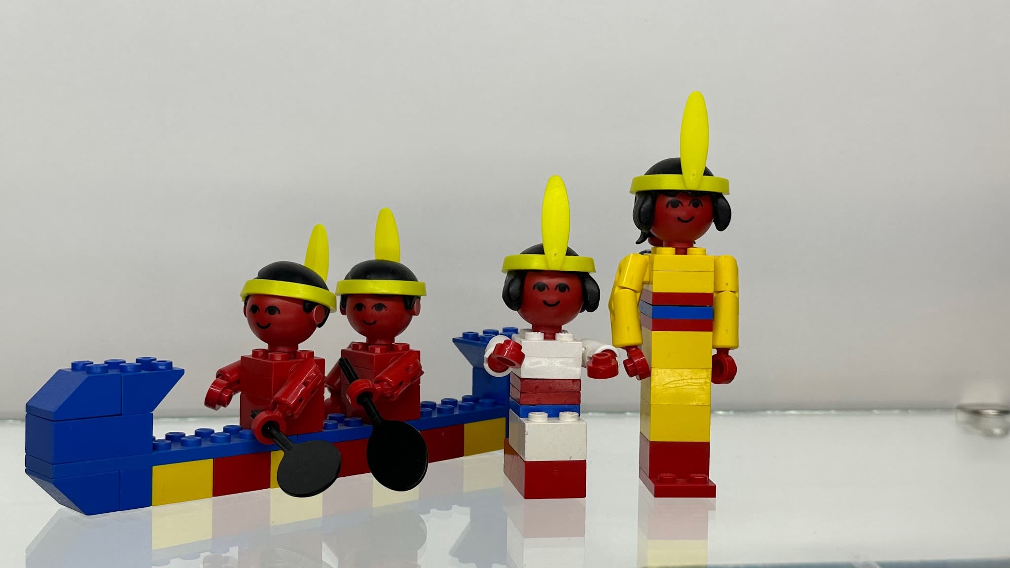 LEGO 215 Red Indians