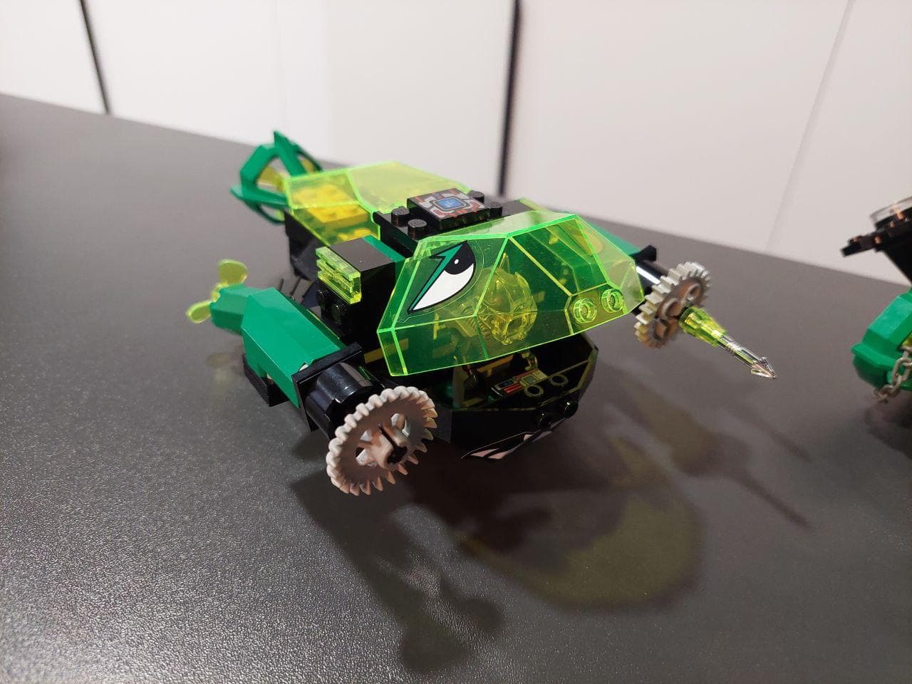 LEGO 2160 Crystal Scavenger