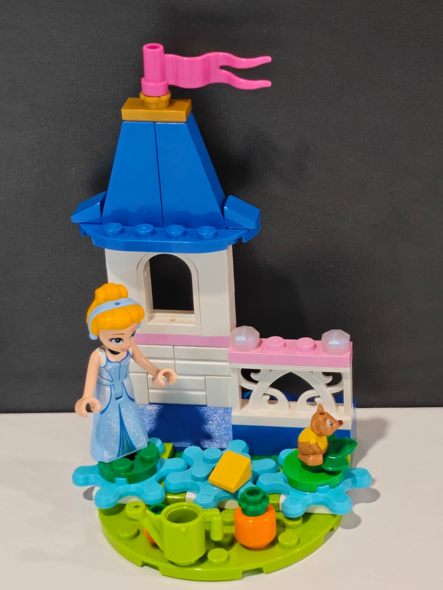 LEGO 30695 Cinderella's Mini Garden Castle