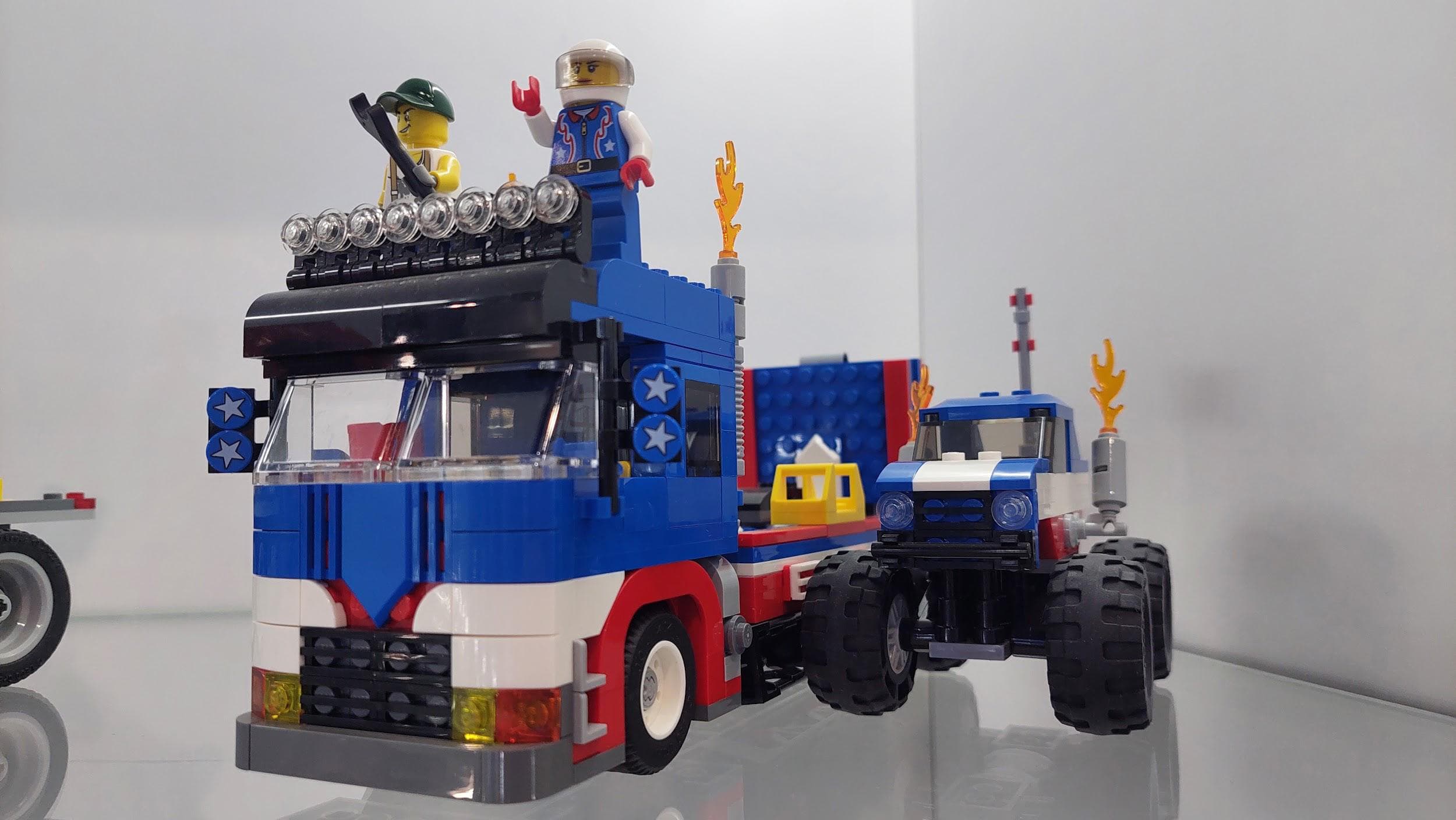 LEGO 31085 Mobile Stunt Show