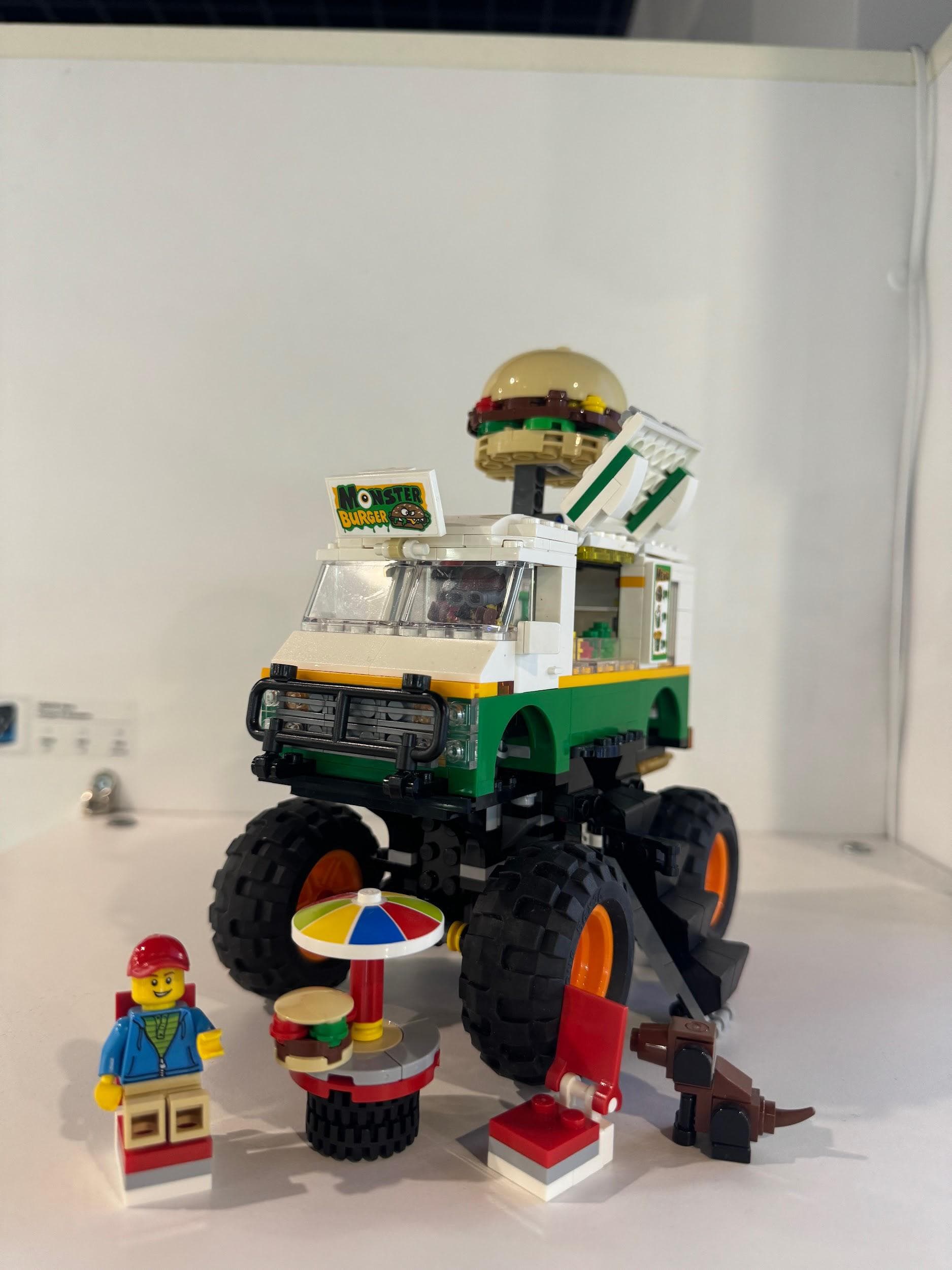 LEGO 31104 Monster Burger Truck