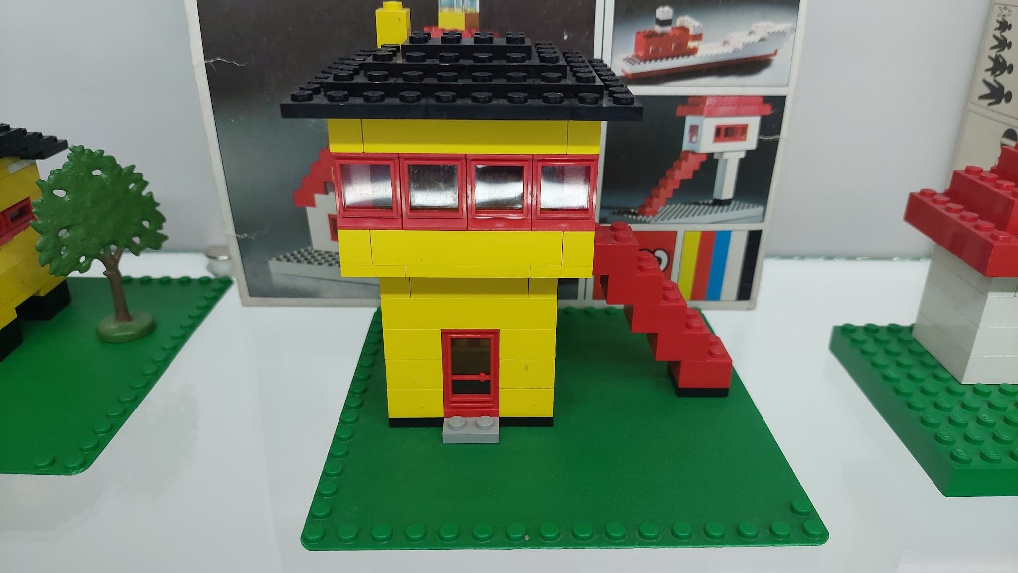 LEGO 340-3 Railroad Control Tower