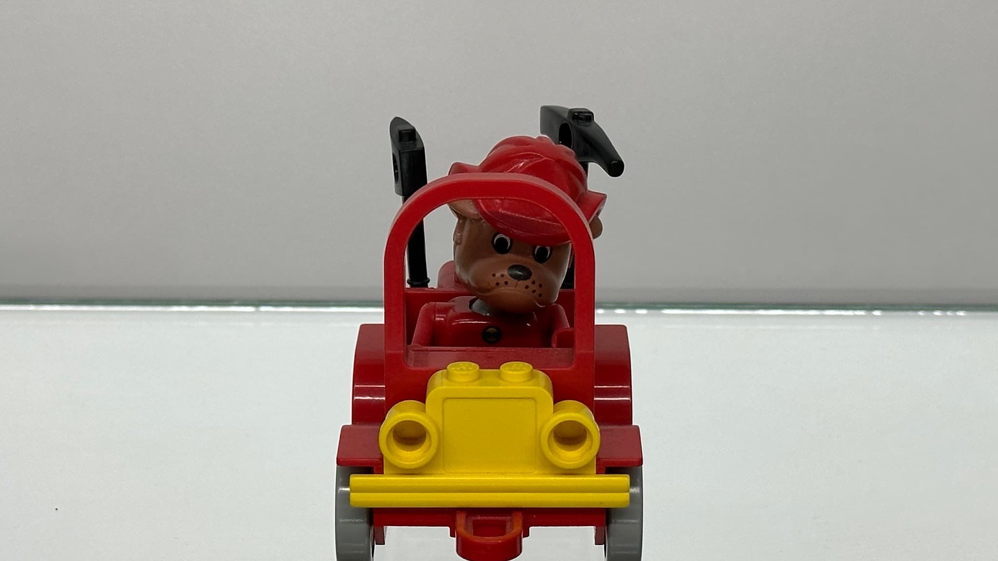 LEGO 3797 Fire Chief Boris Bulldog