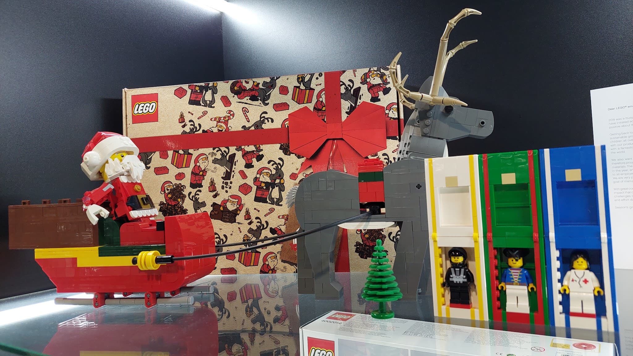 LEGO 4002018 Santa and Reindeer