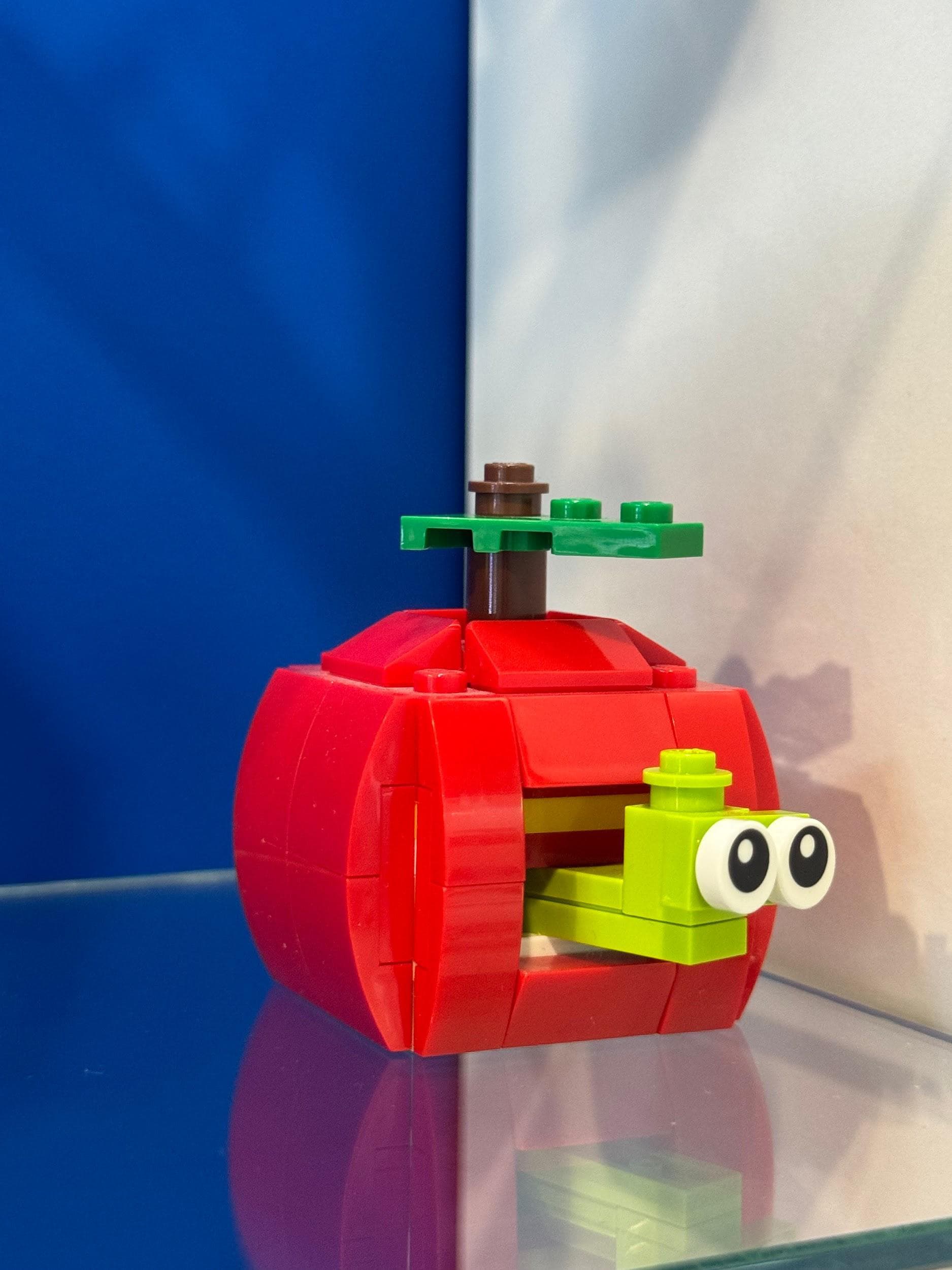LEGO 40215 Apple