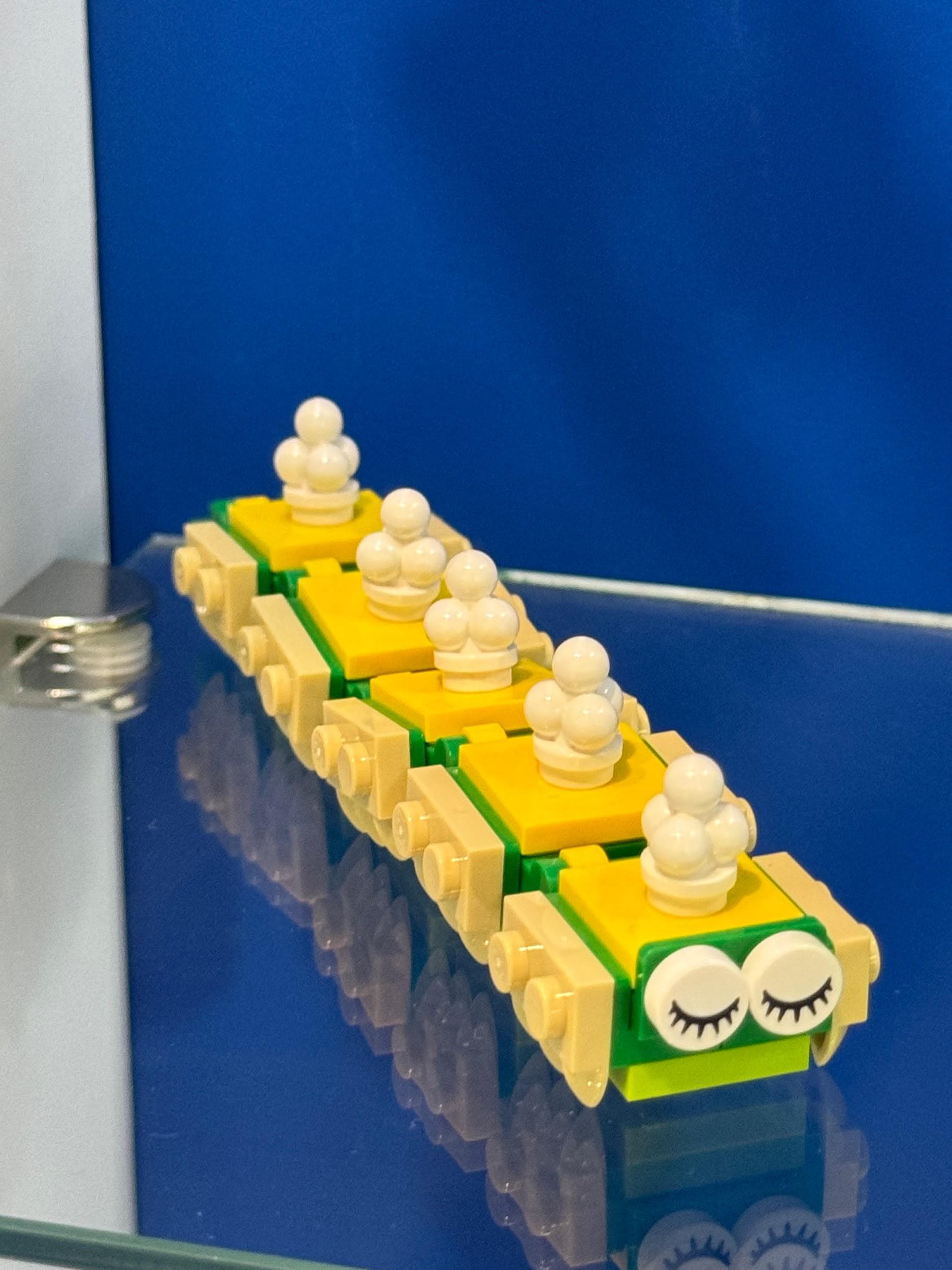 LEGO 40322 Caterpillar