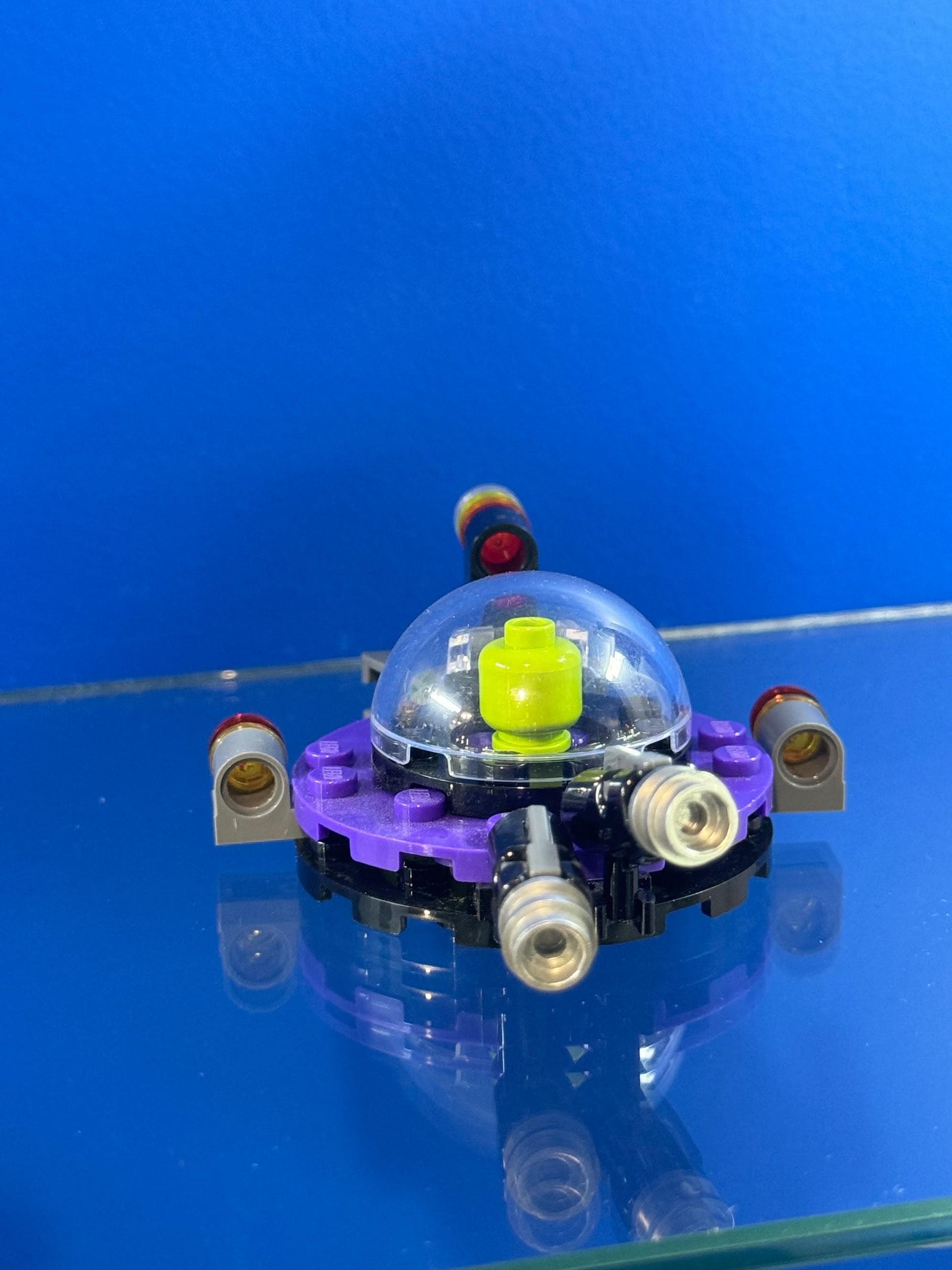 LEGO 40330 UFO