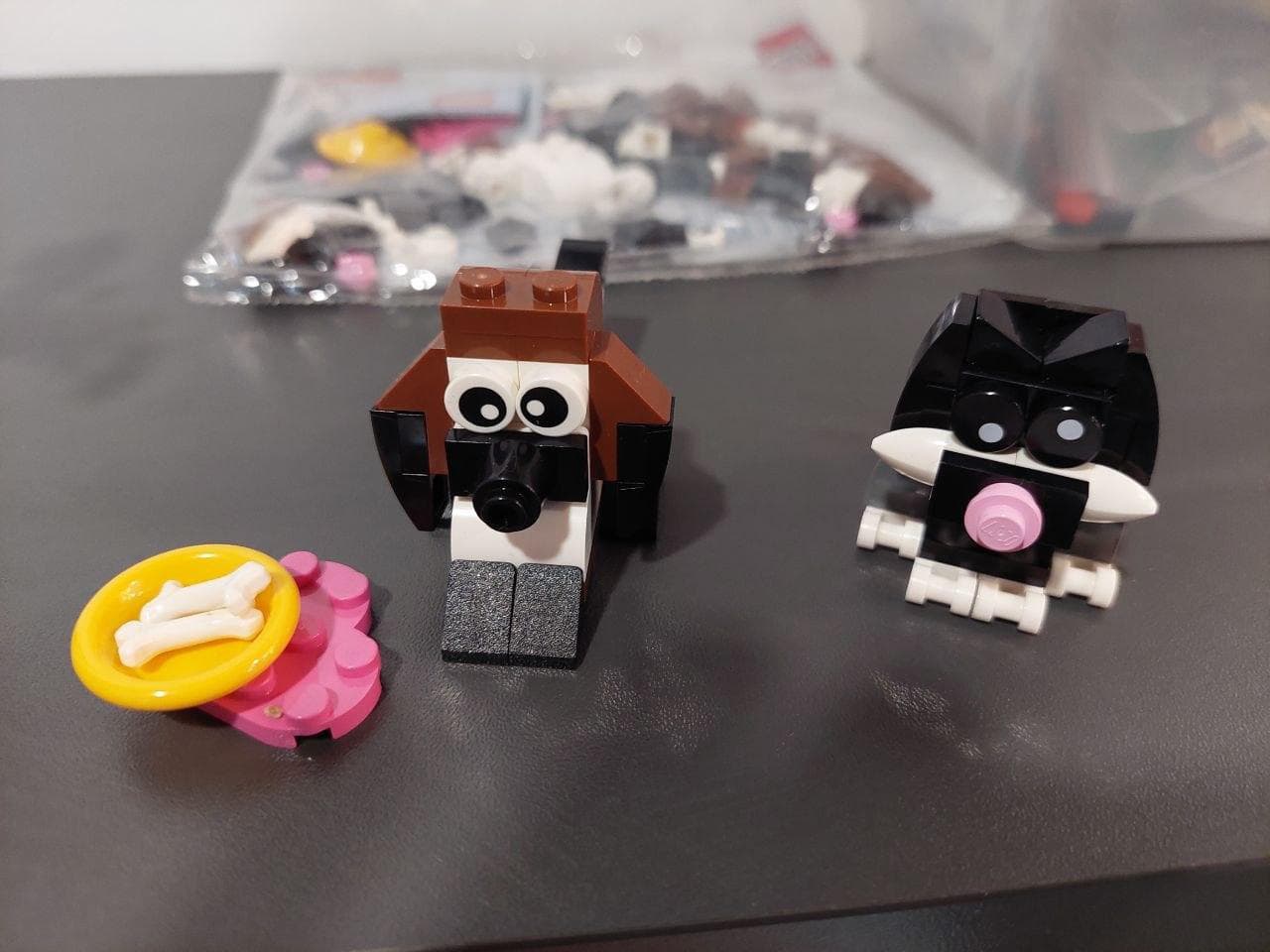 LEGO 40401 Dog and Cat Friendship Day