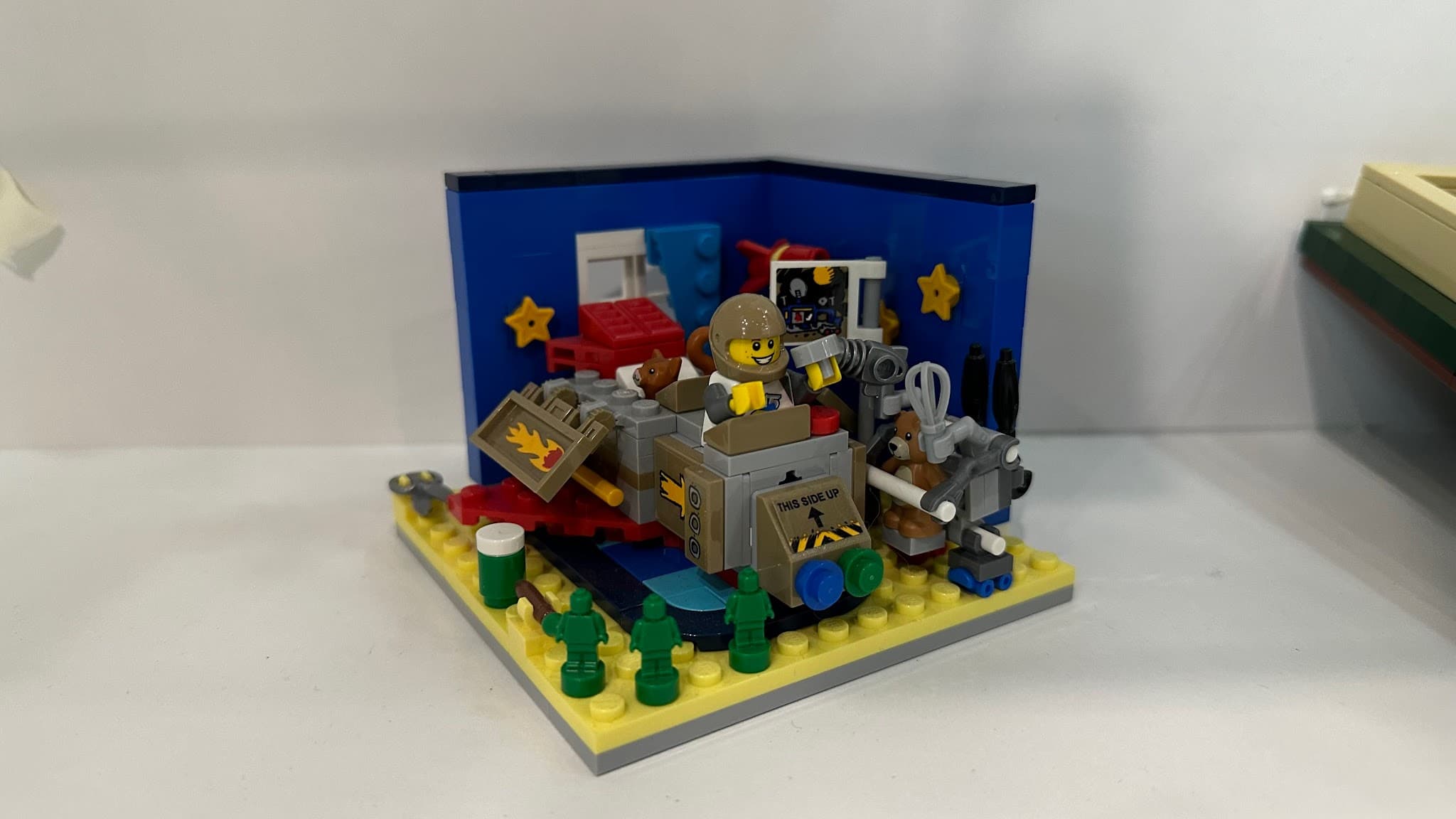 LEGO 40533 Cosmic Cardboard Adventures