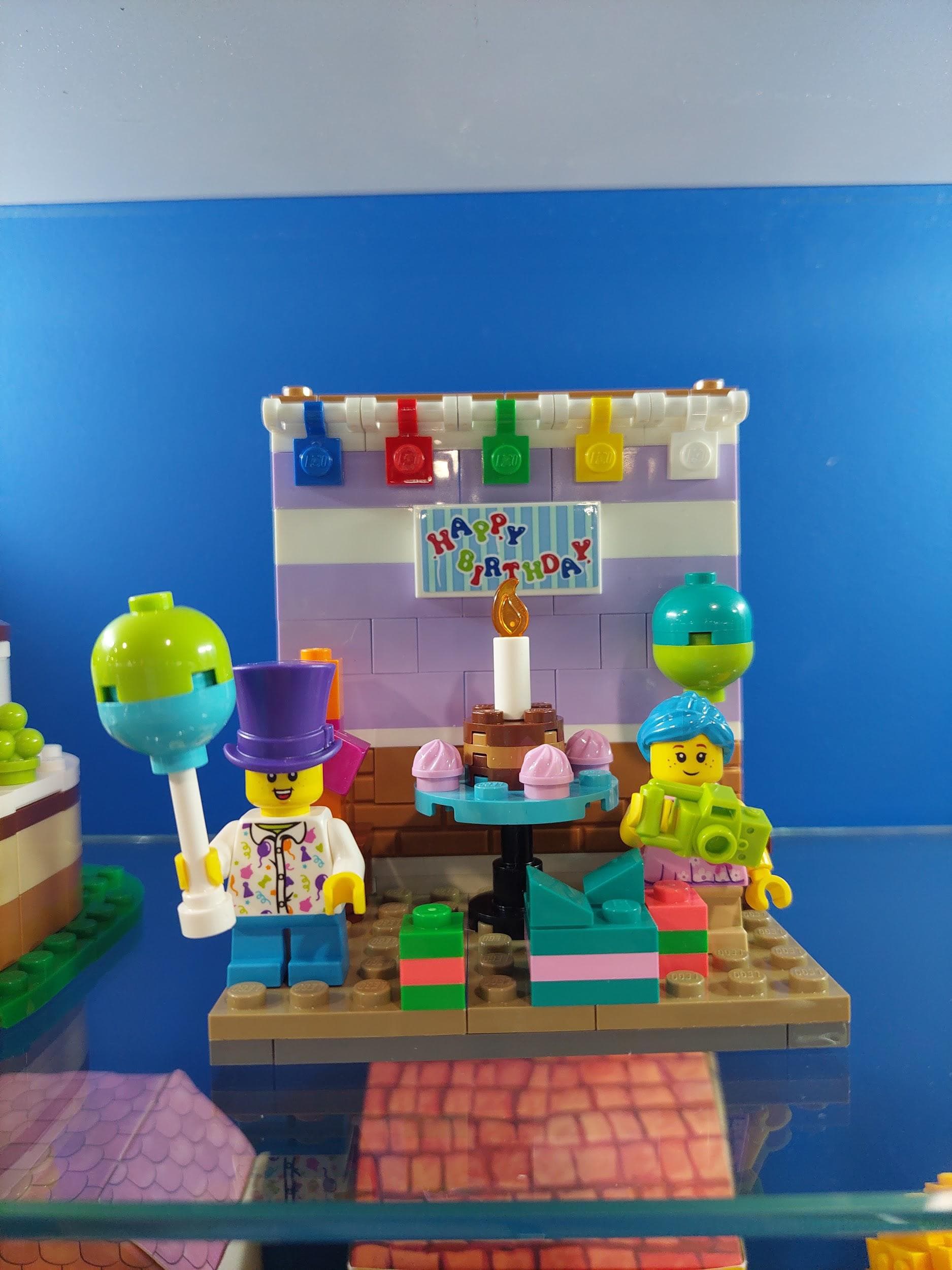 LEGO 40584 Birthday Diorama