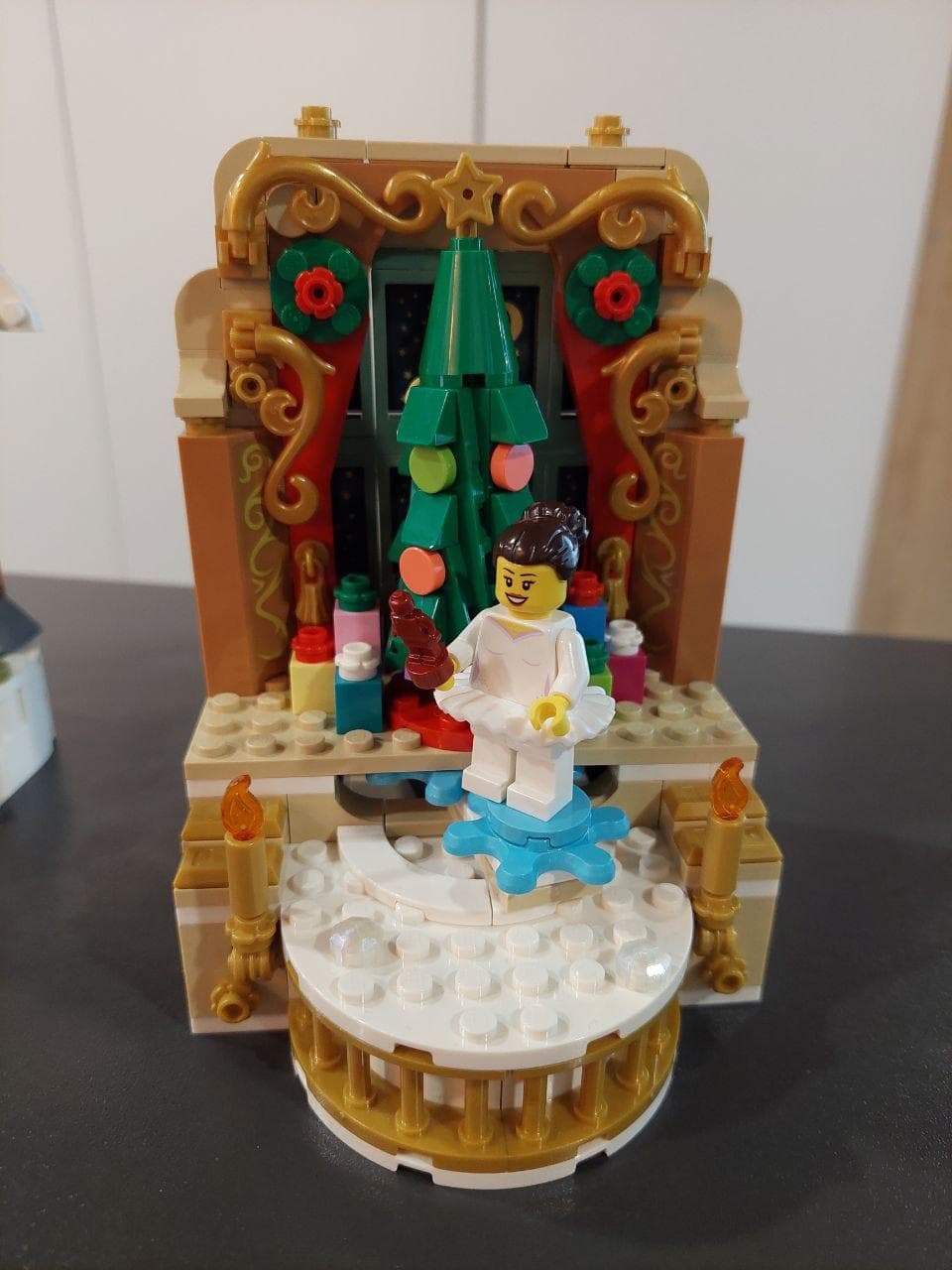 LEGO 40701 Ballerina & Nutcracker Scene