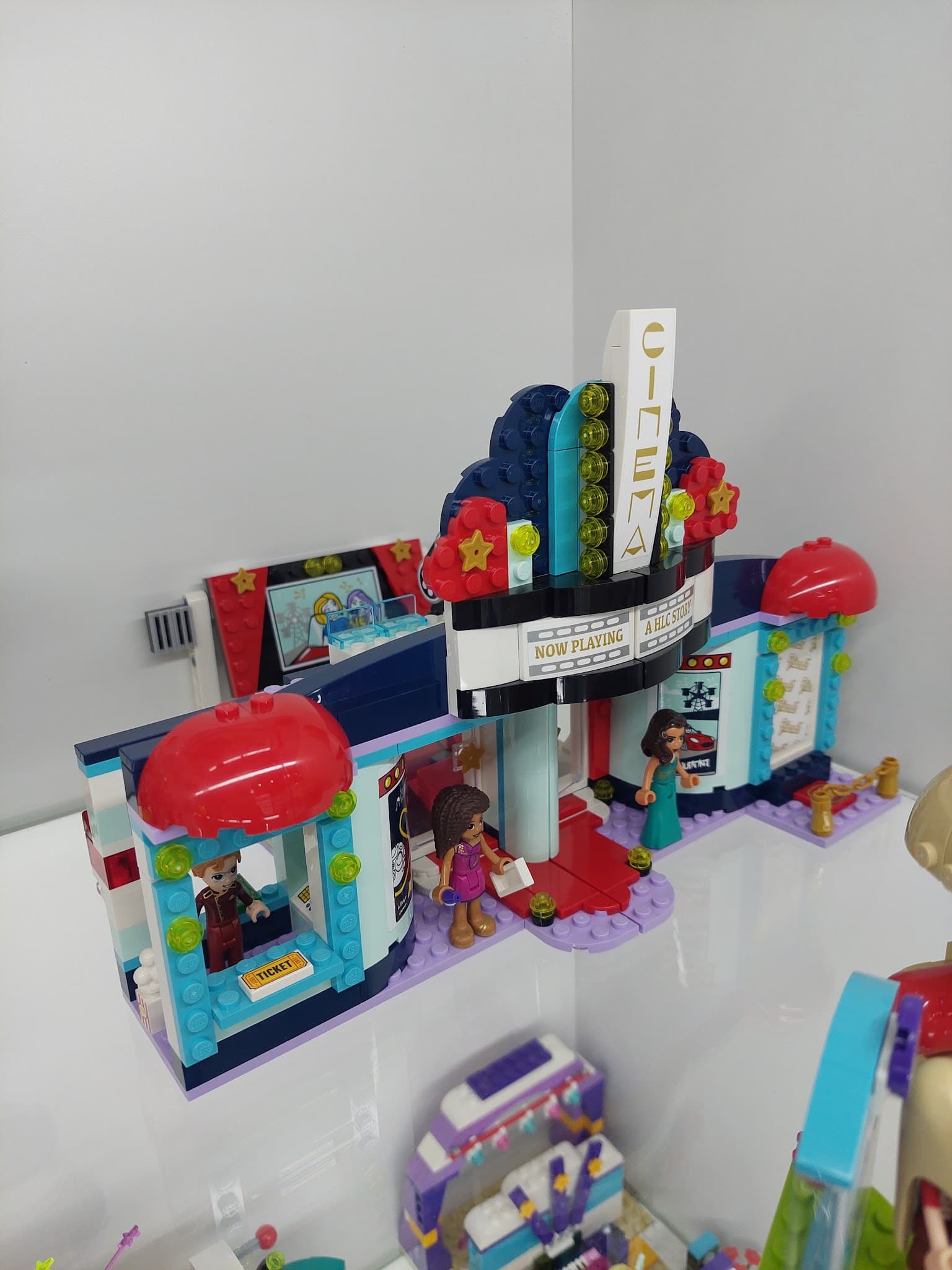 LEGO 41448 Heartlake City Movie Theatre