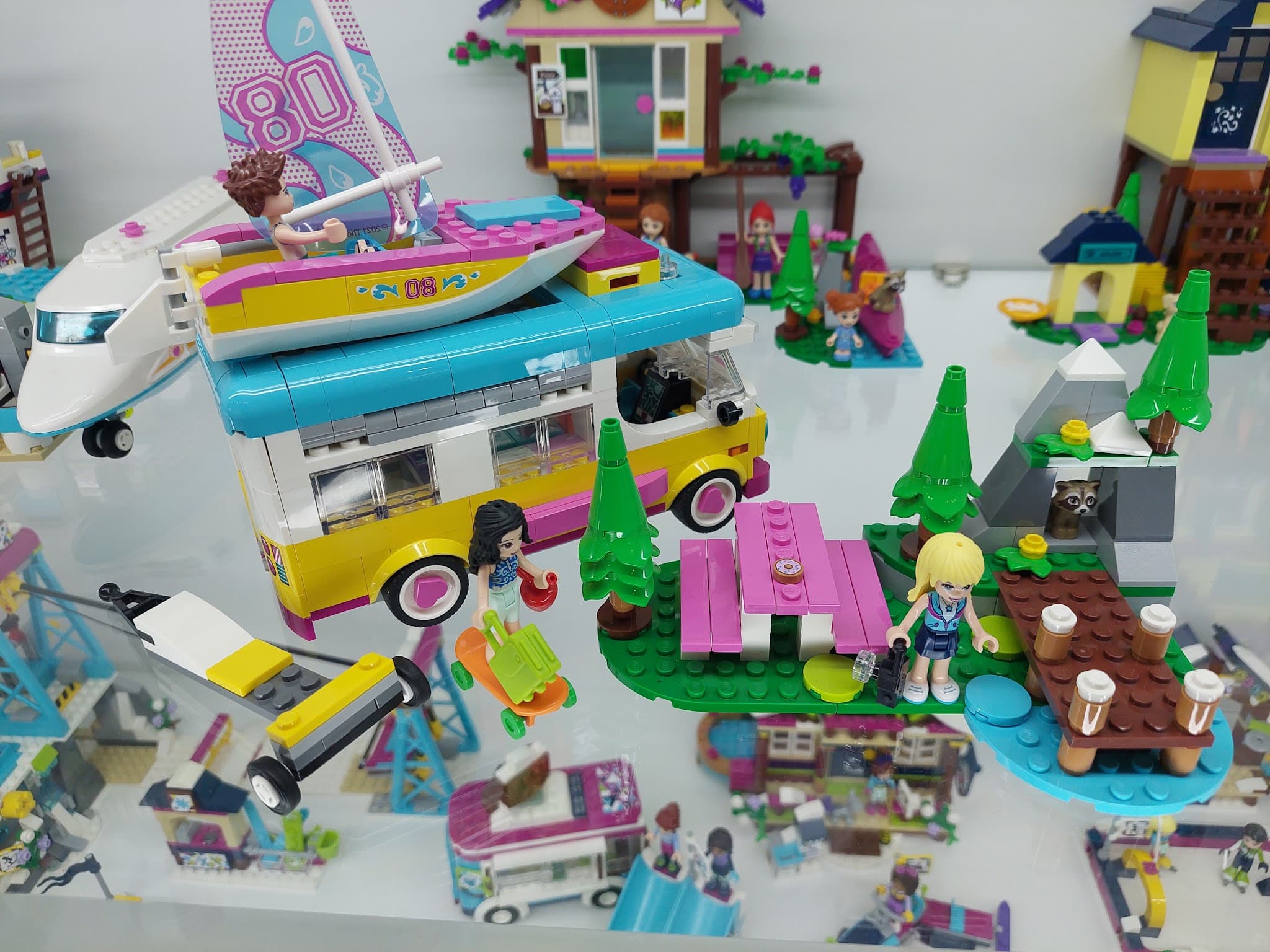 LEGO 41681 Forest Camper Van and Sailboat