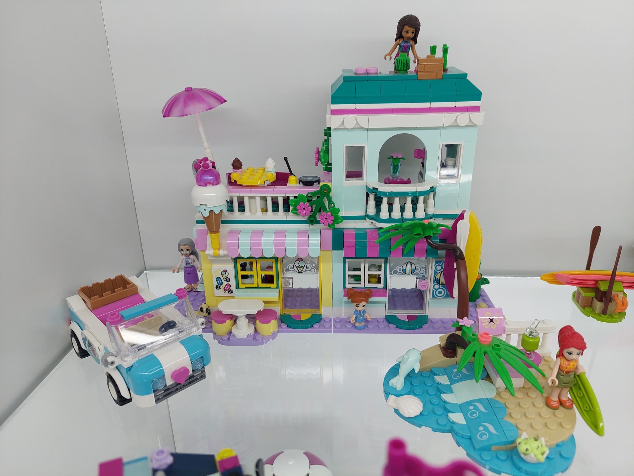 LEGO 41693 Surfer Beachfront