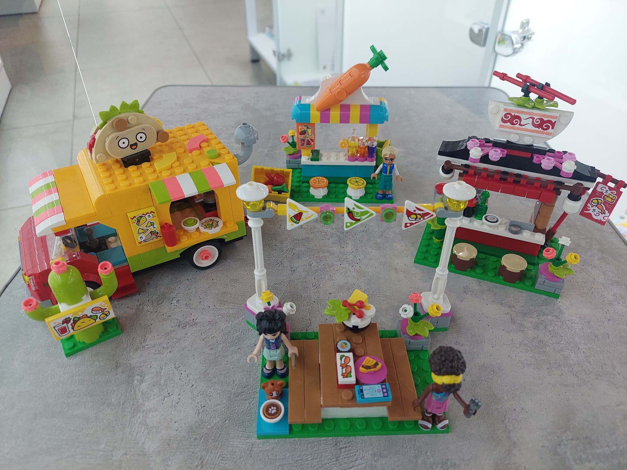 LEGO 41701 Street Food Market