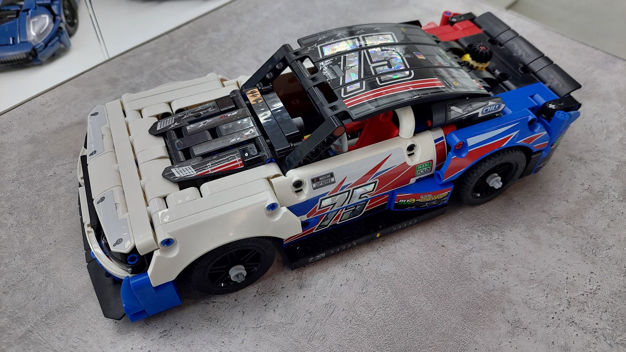 LEGO 42153 NASCAR Next Gen Chevrolet Camaro ZL1