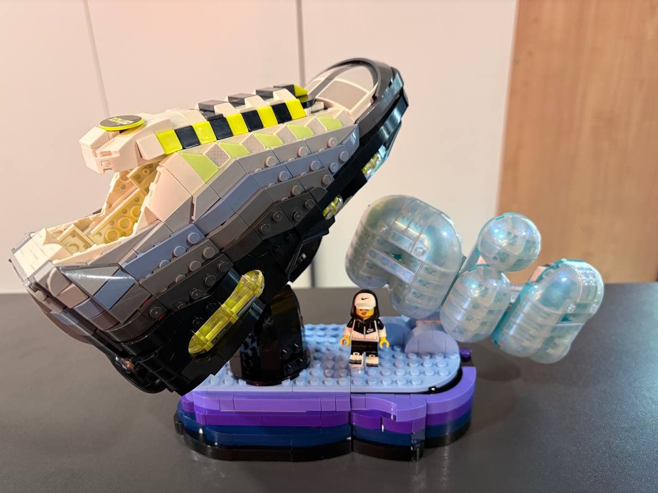 LEGO 43025 Nike Air Max 95
