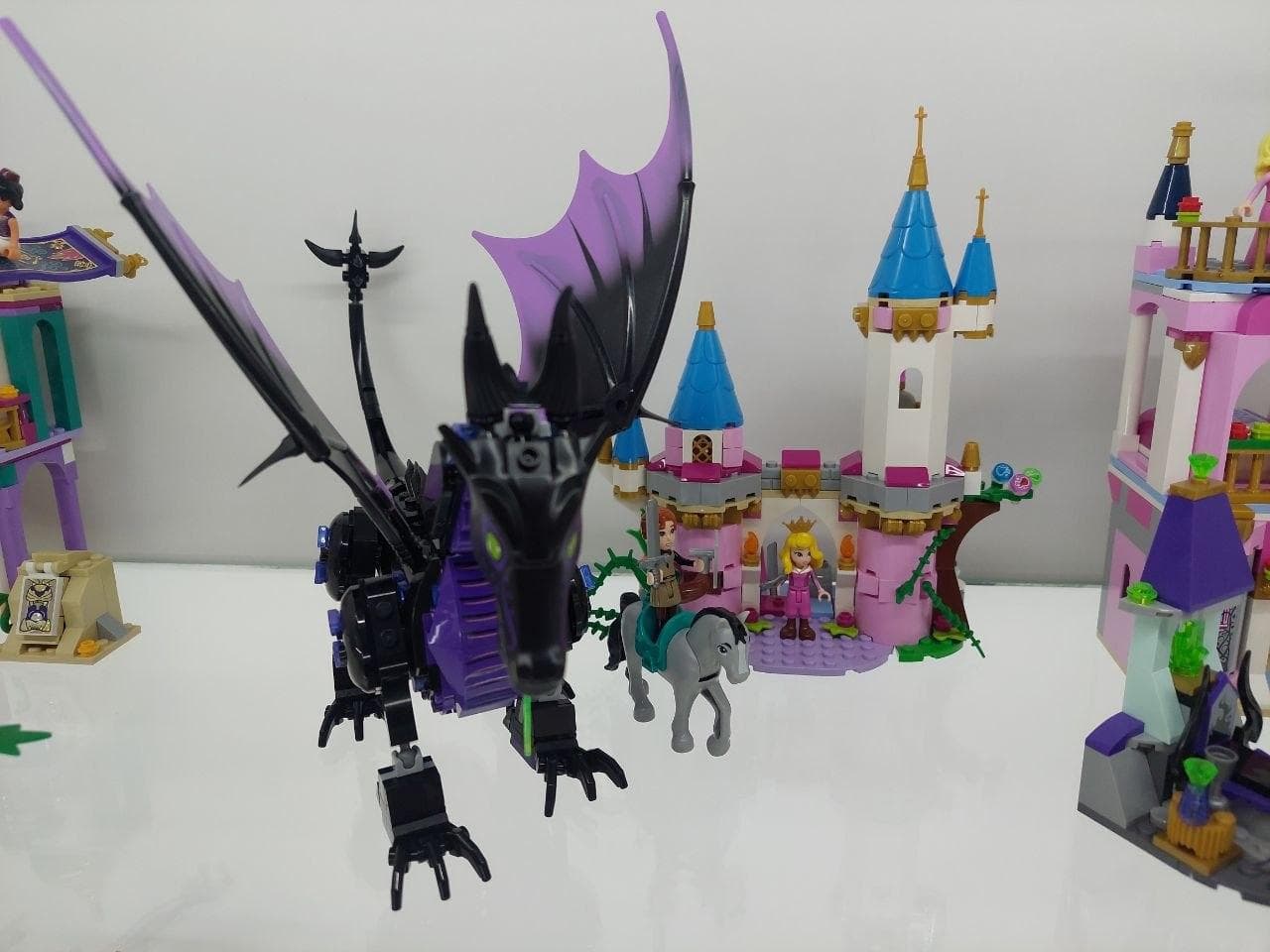LEGO 43240 Maleficent's Dragon Form and Aurora's Castle