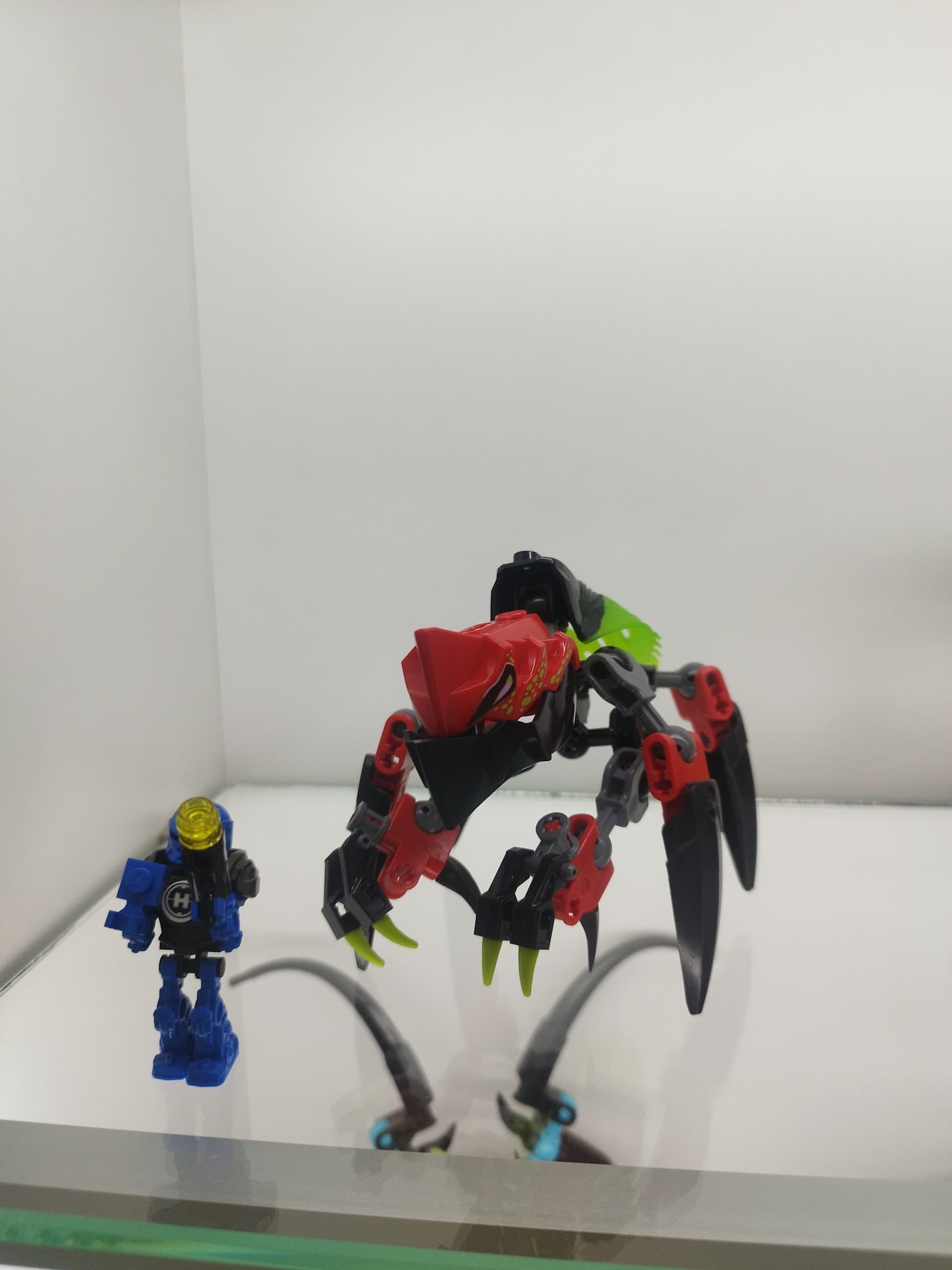 LEGO 44024 TUNNELER Beast vs. SURGE