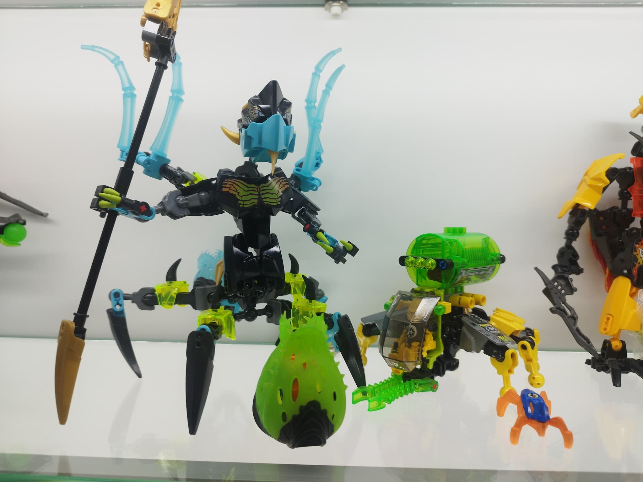 LEGO 44029 QUEEN Beast vs. FURNO, EVO & STORMER