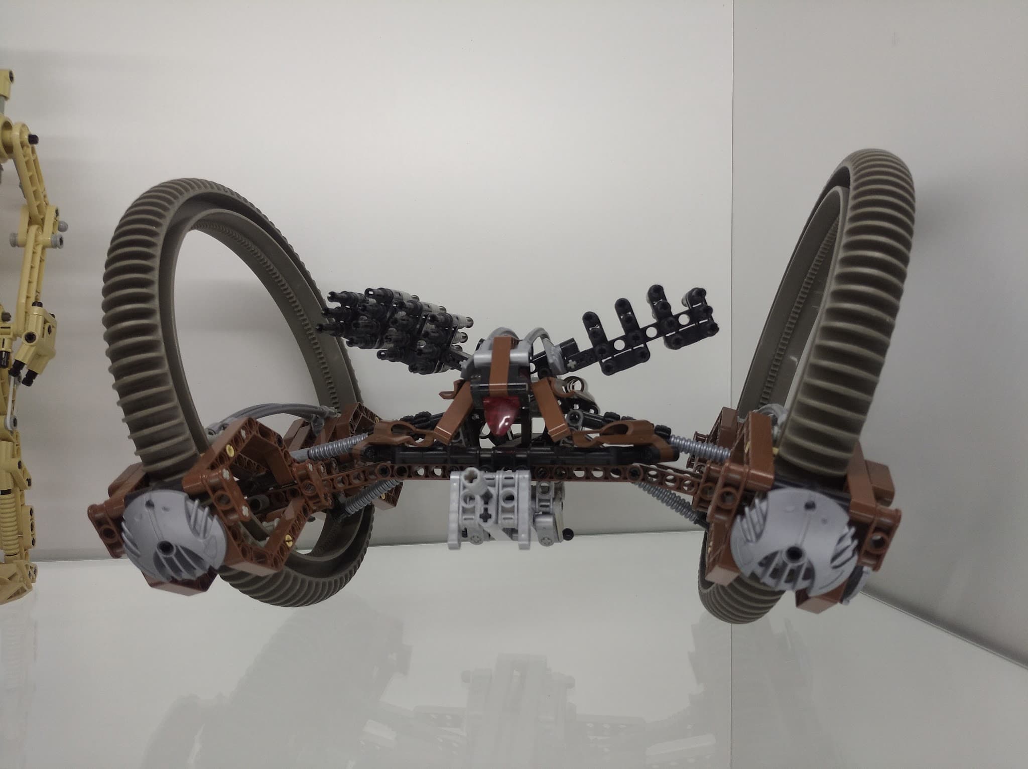 LEGO 4481 Hailfire Droid
