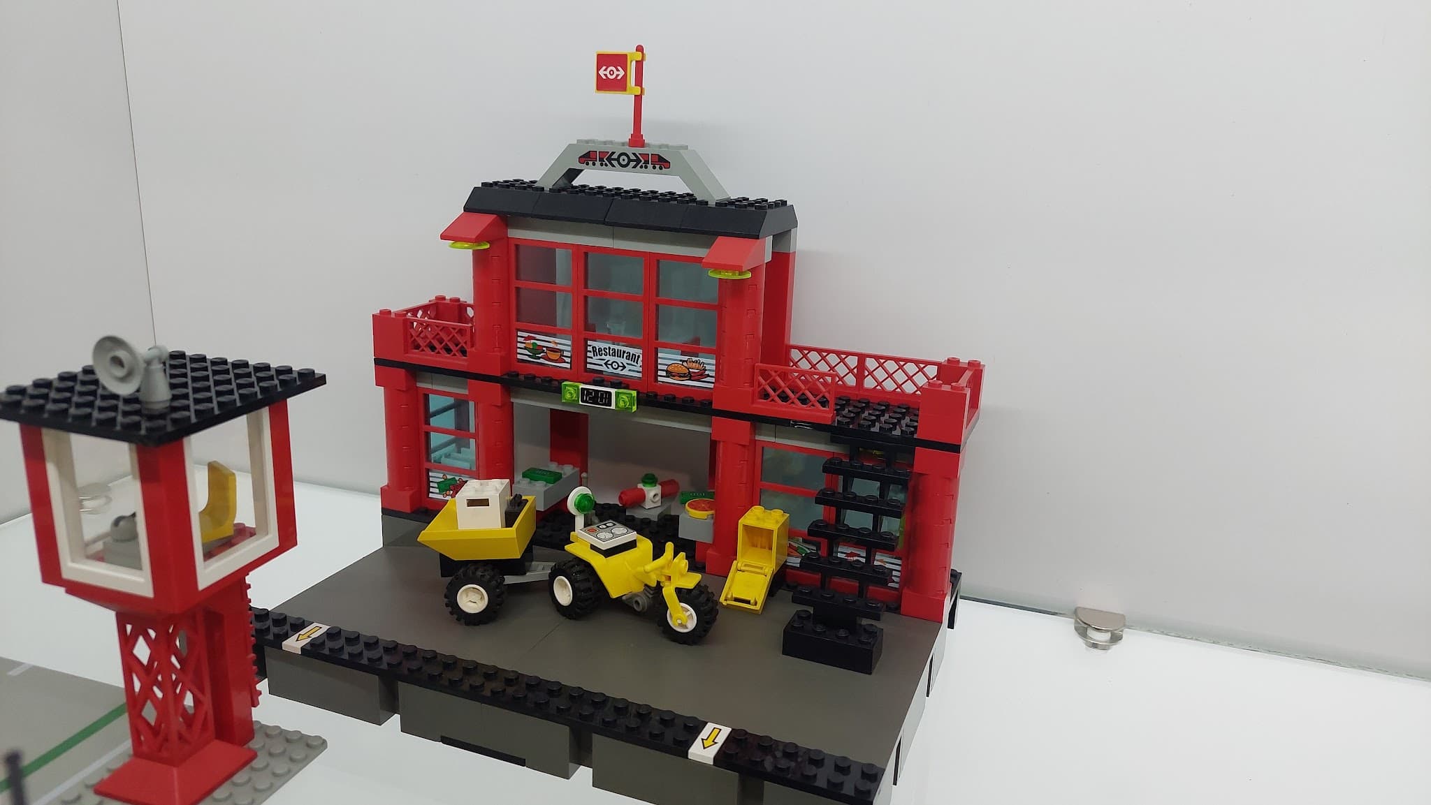 LEGO 4556 Train Station