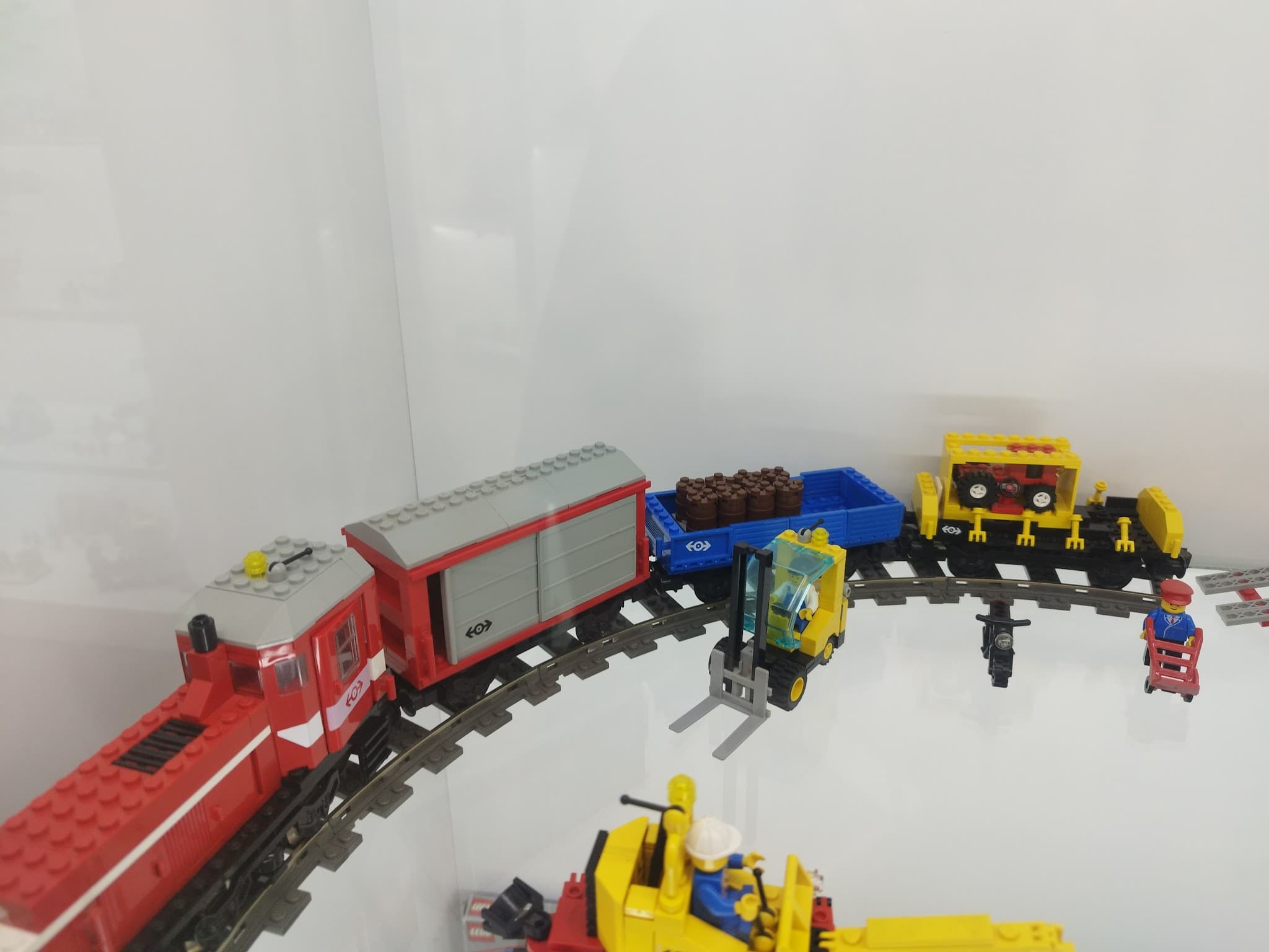 LEGO 4563 Load N' Haul Railroad