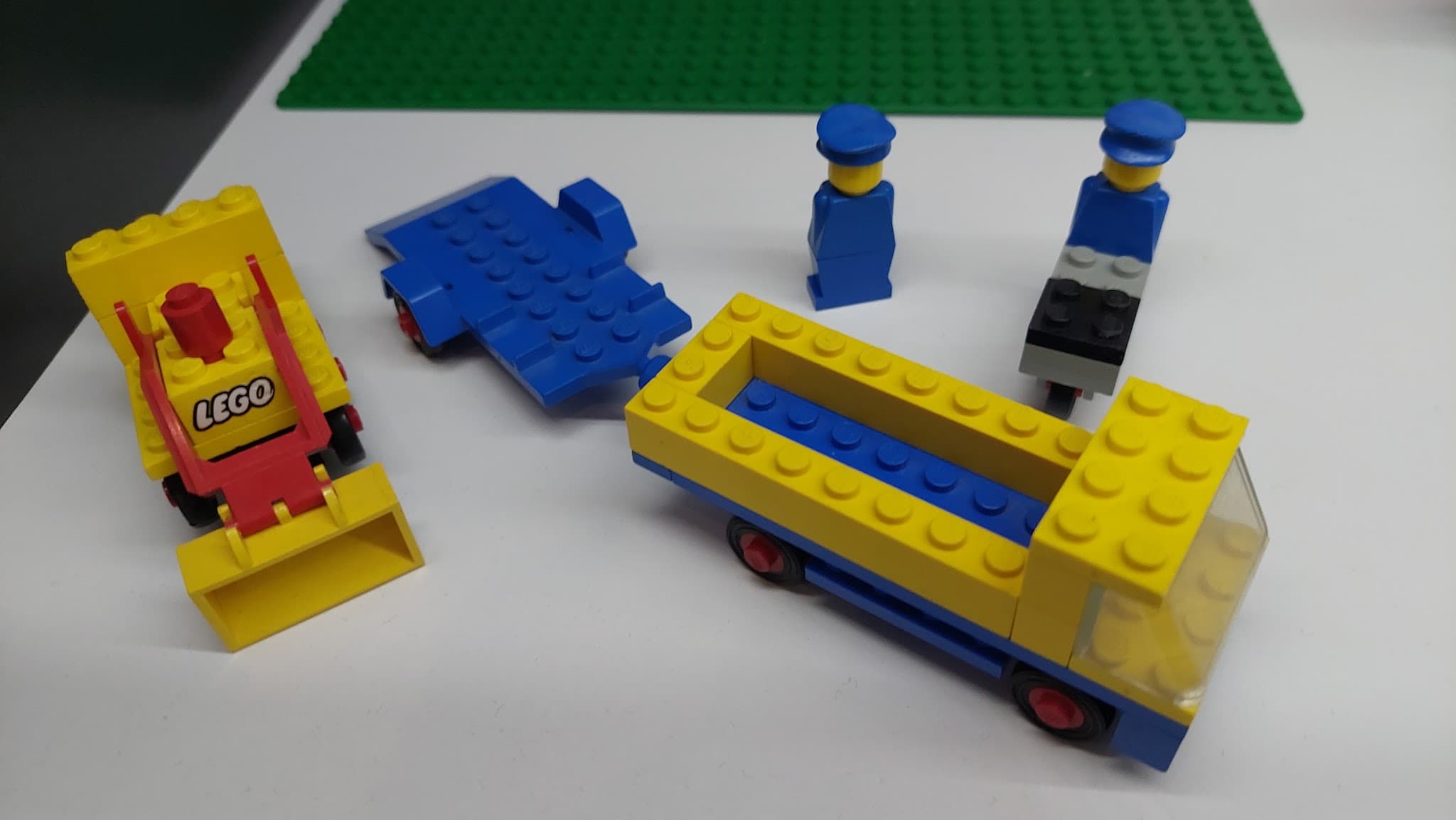 LEGO 492-1 Truck with Payloader