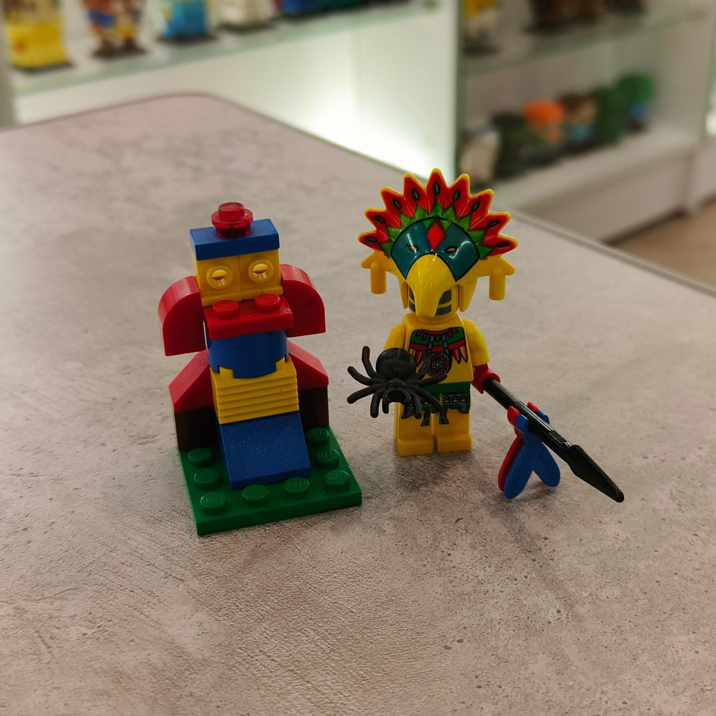 LEGO 5906 Ruler of the Jungle