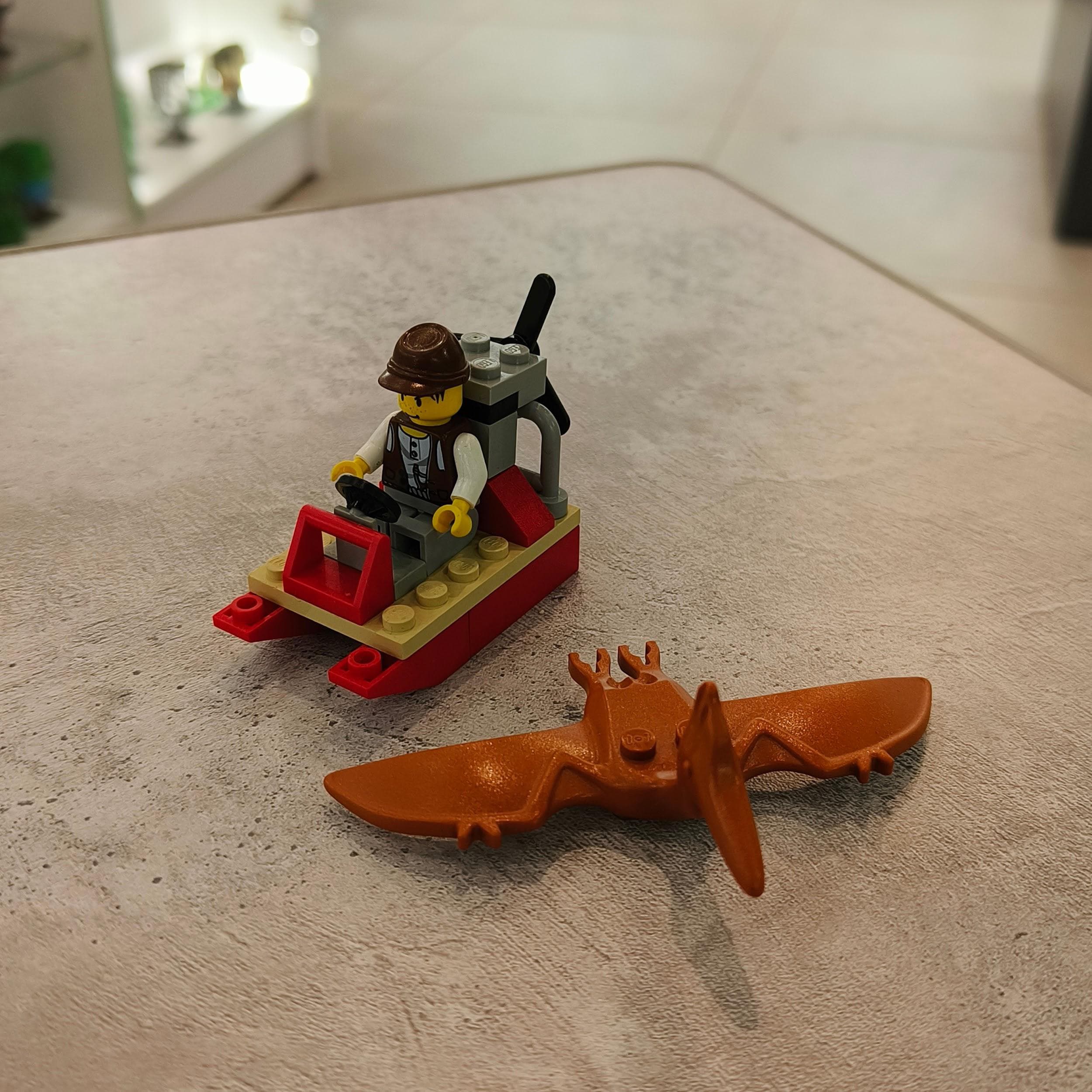 LEGO 5912 Mike's Swamp Boat