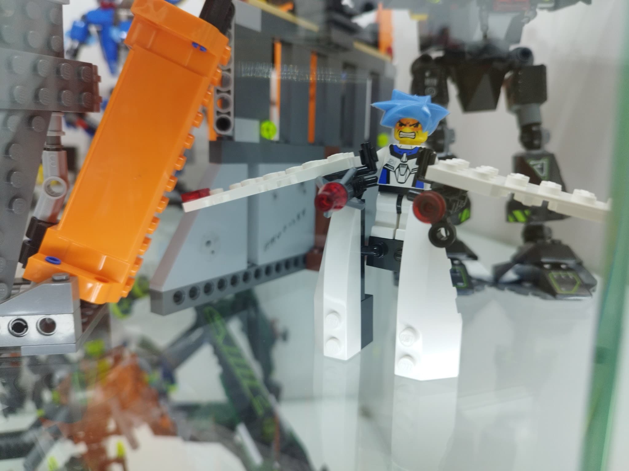 LEGO 5966 White Good Guy