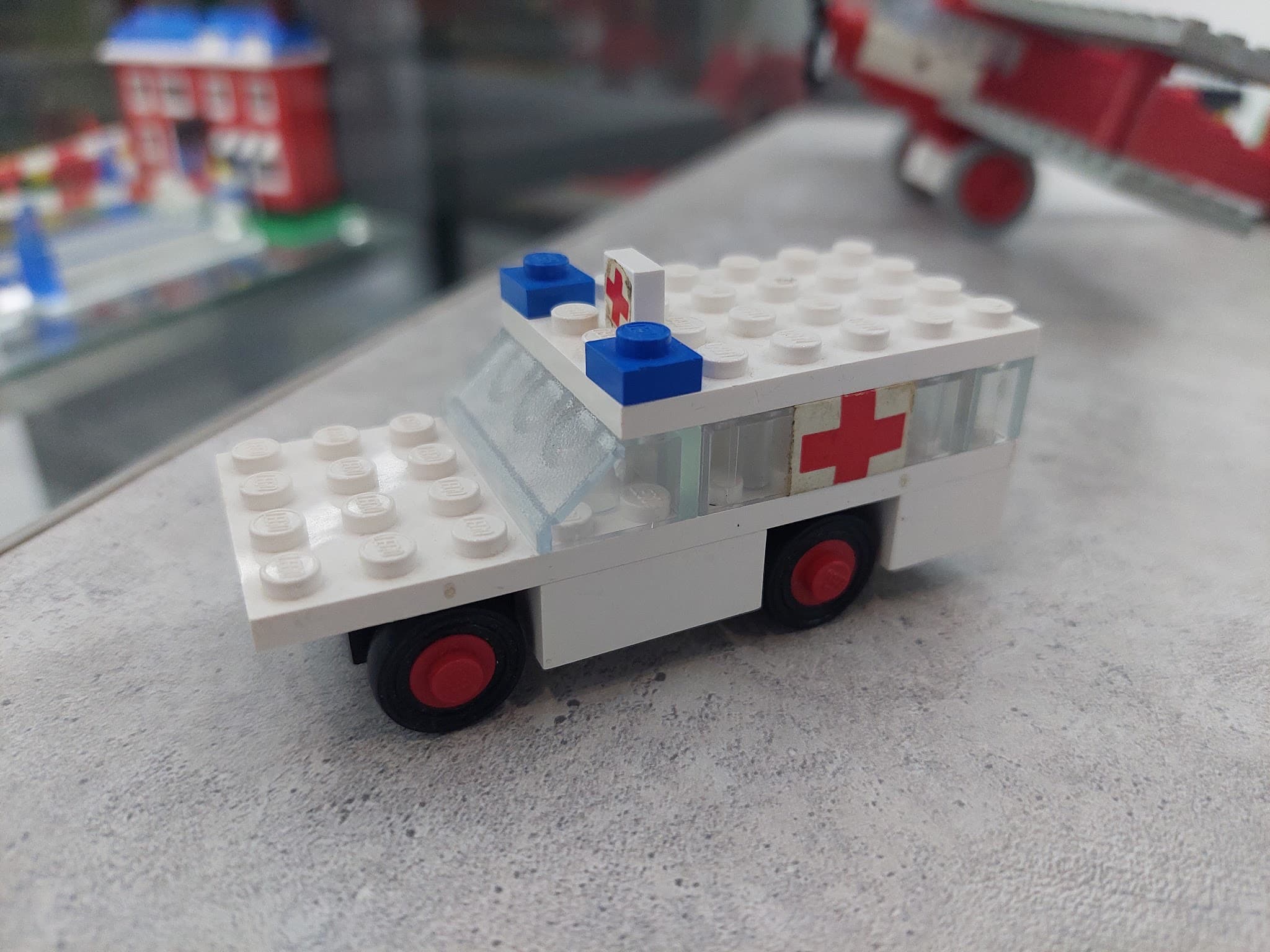 LEGO 600 Ambulance